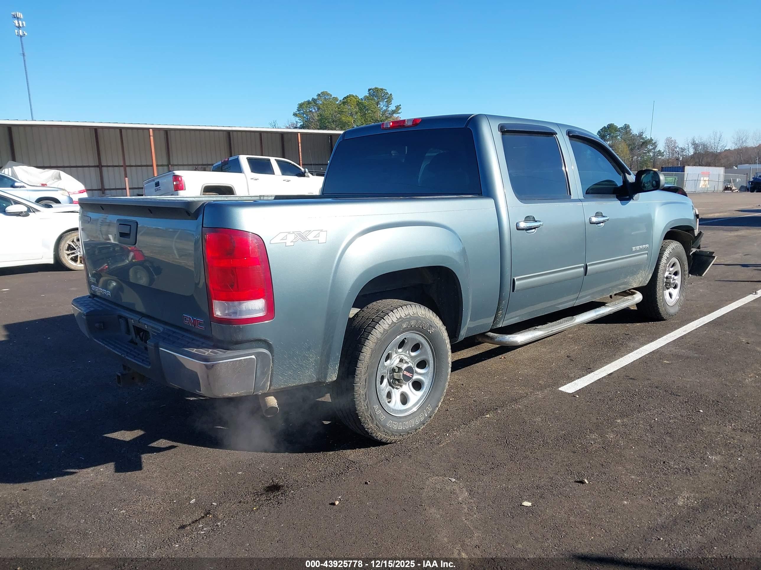 GMC SIERRA image 4