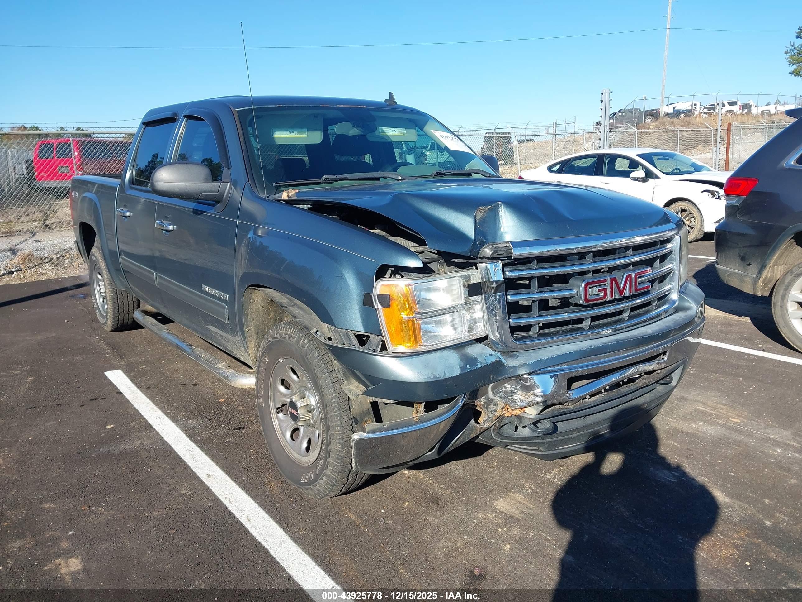 GMC SIERRA image 6