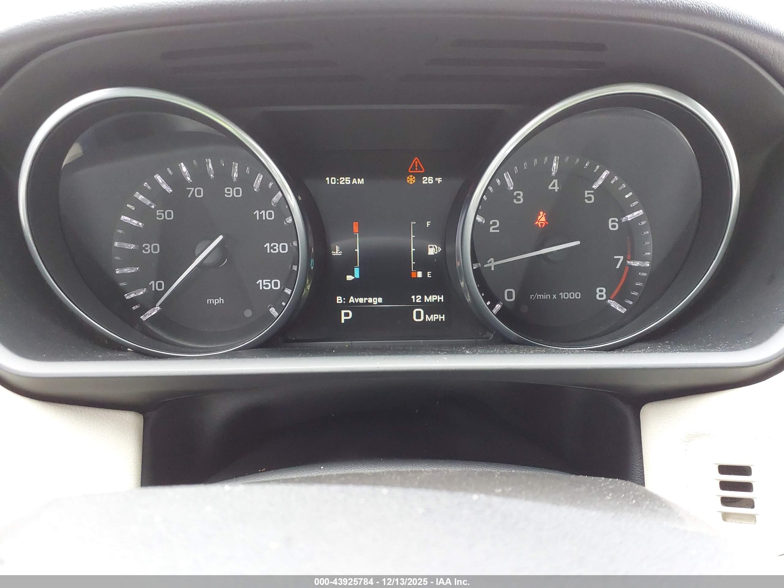 LAND ROVER image 7