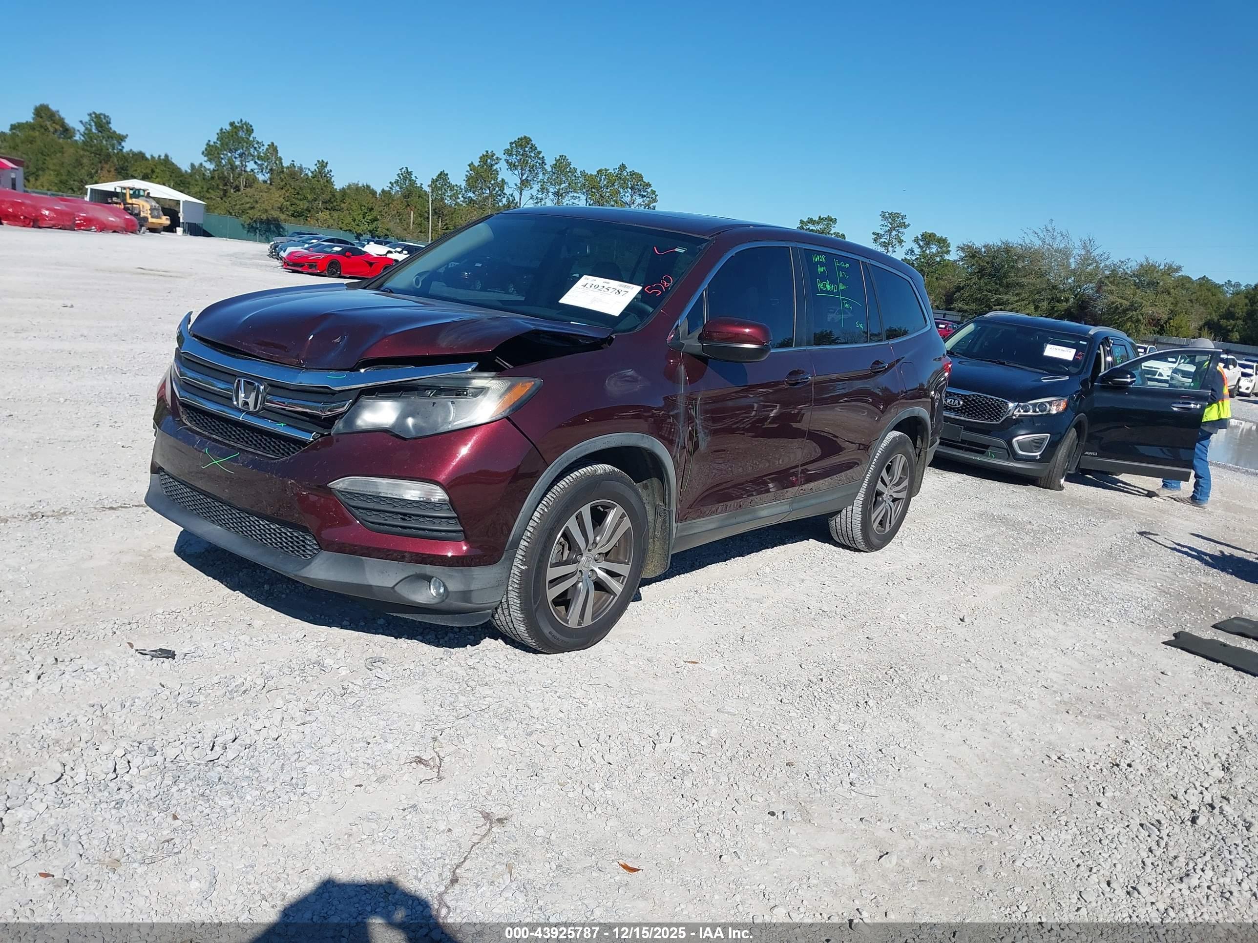 HONDA PILOT image 2