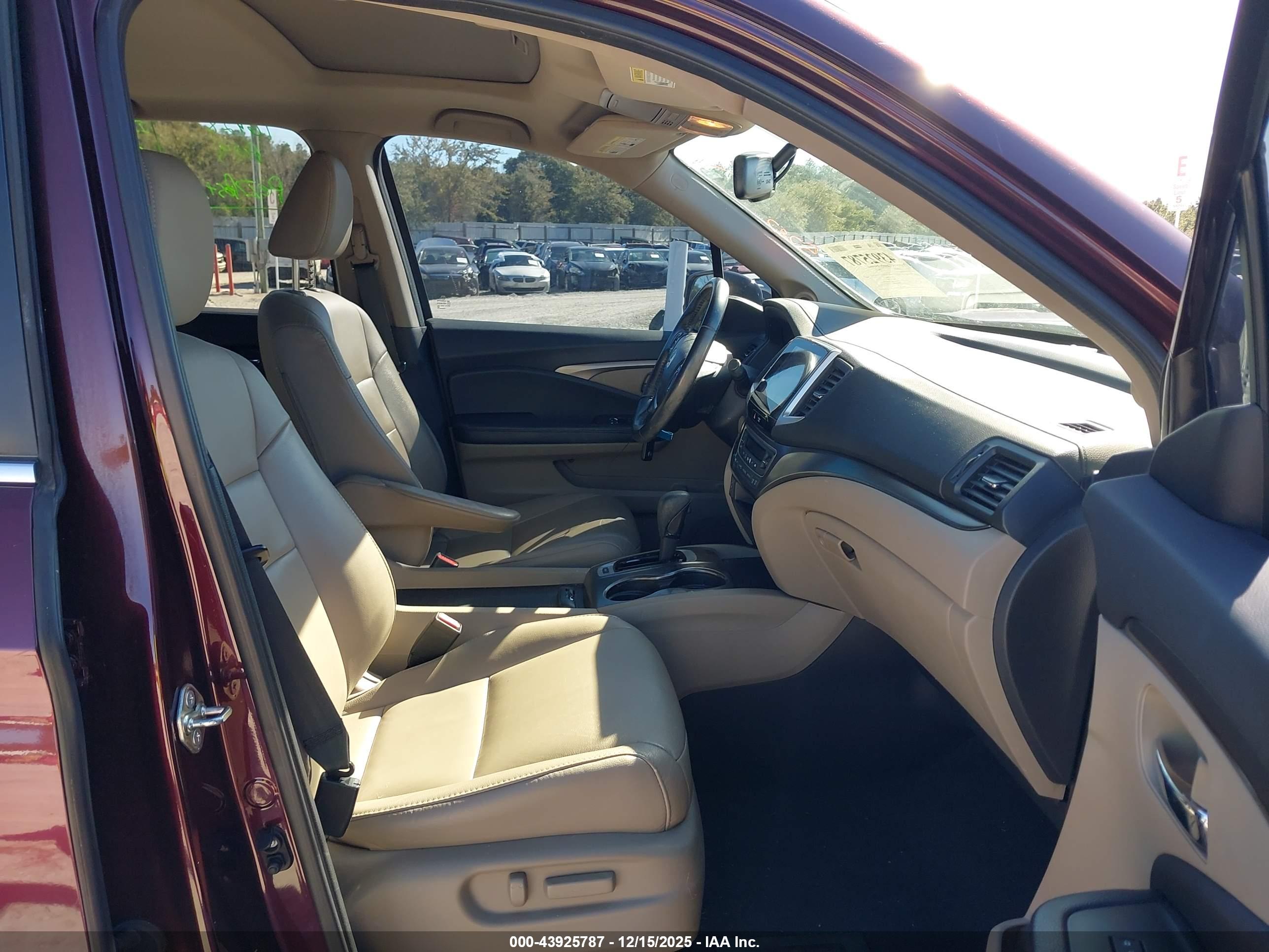HONDA PILOT image 5