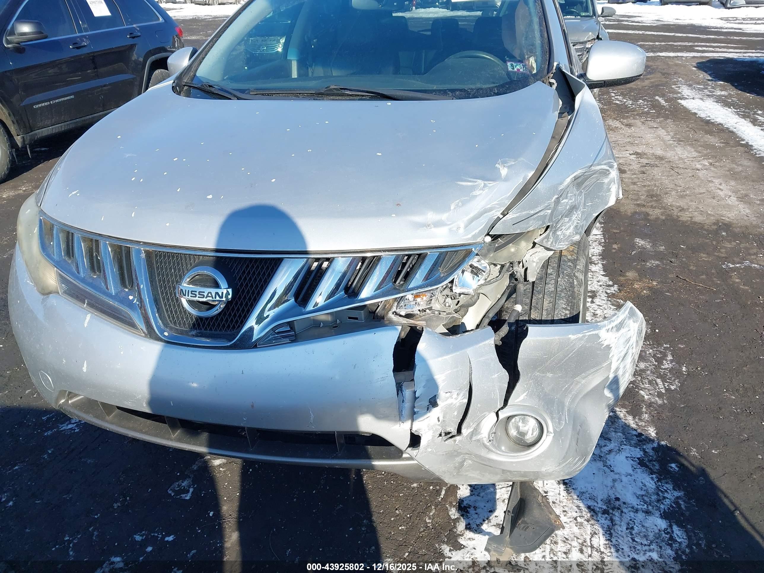 NISSAN MURANO image 6