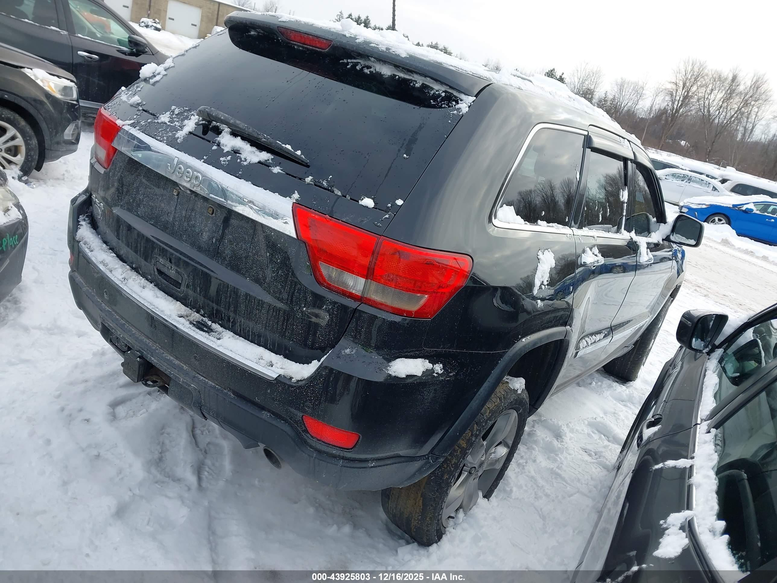 JEEP GRAND image 4