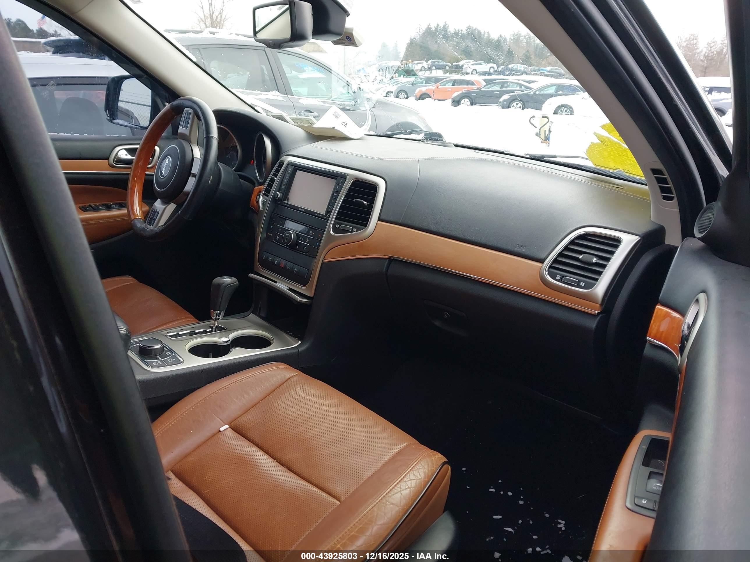 JEEP GRAND image 5