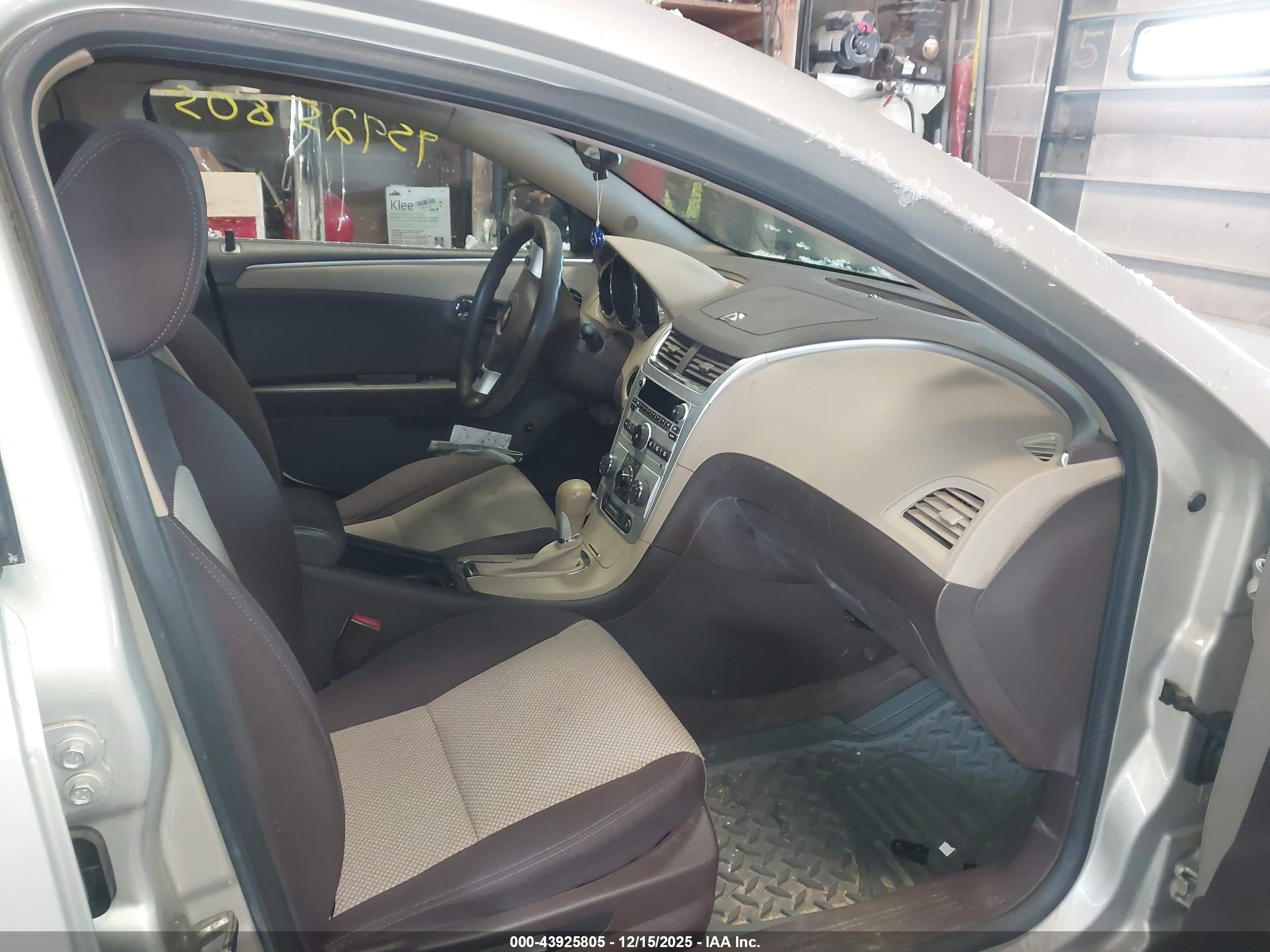 CHEVROLET MALIBU image 5