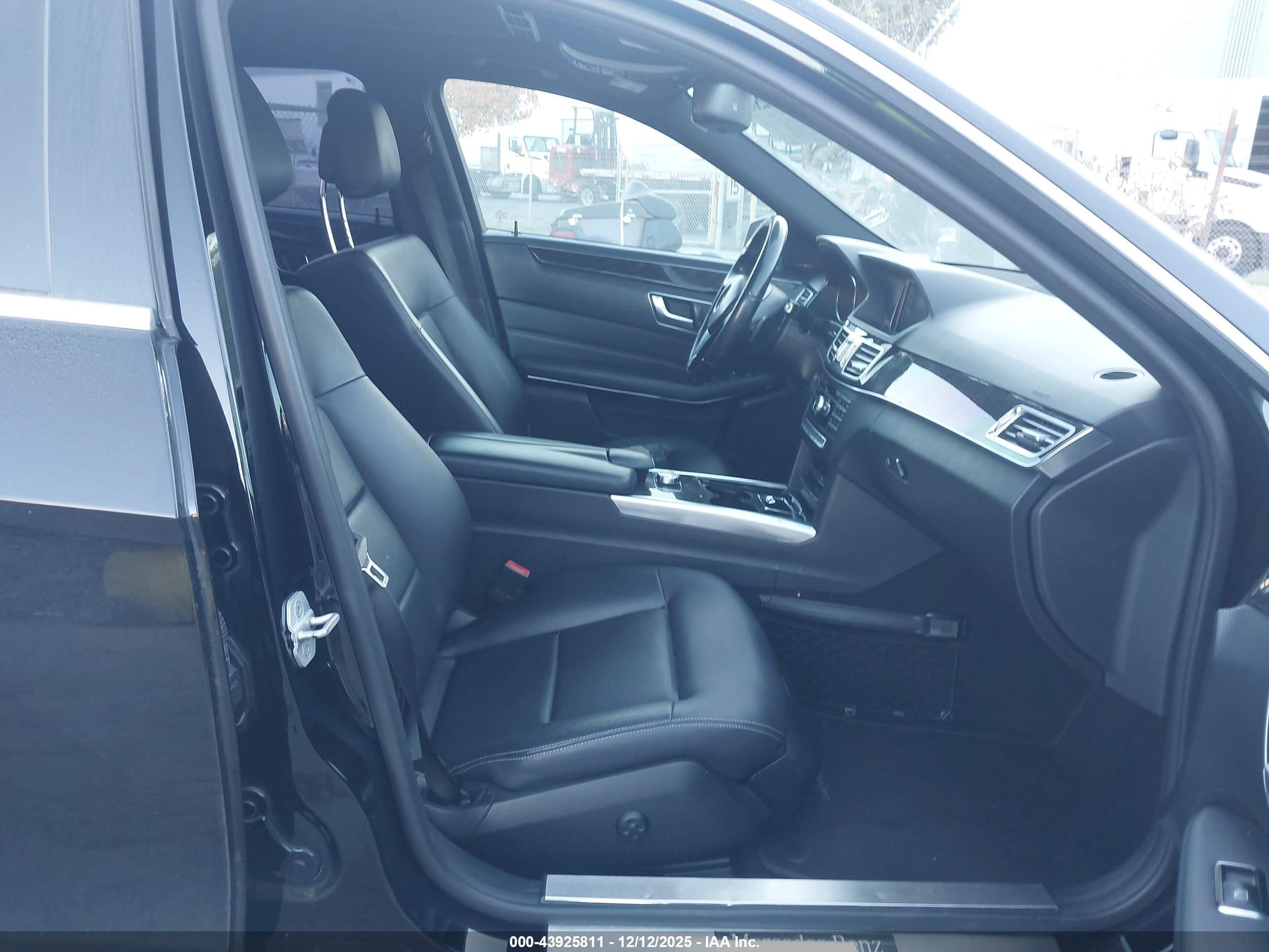 MERCEDES-BENZ E image 5