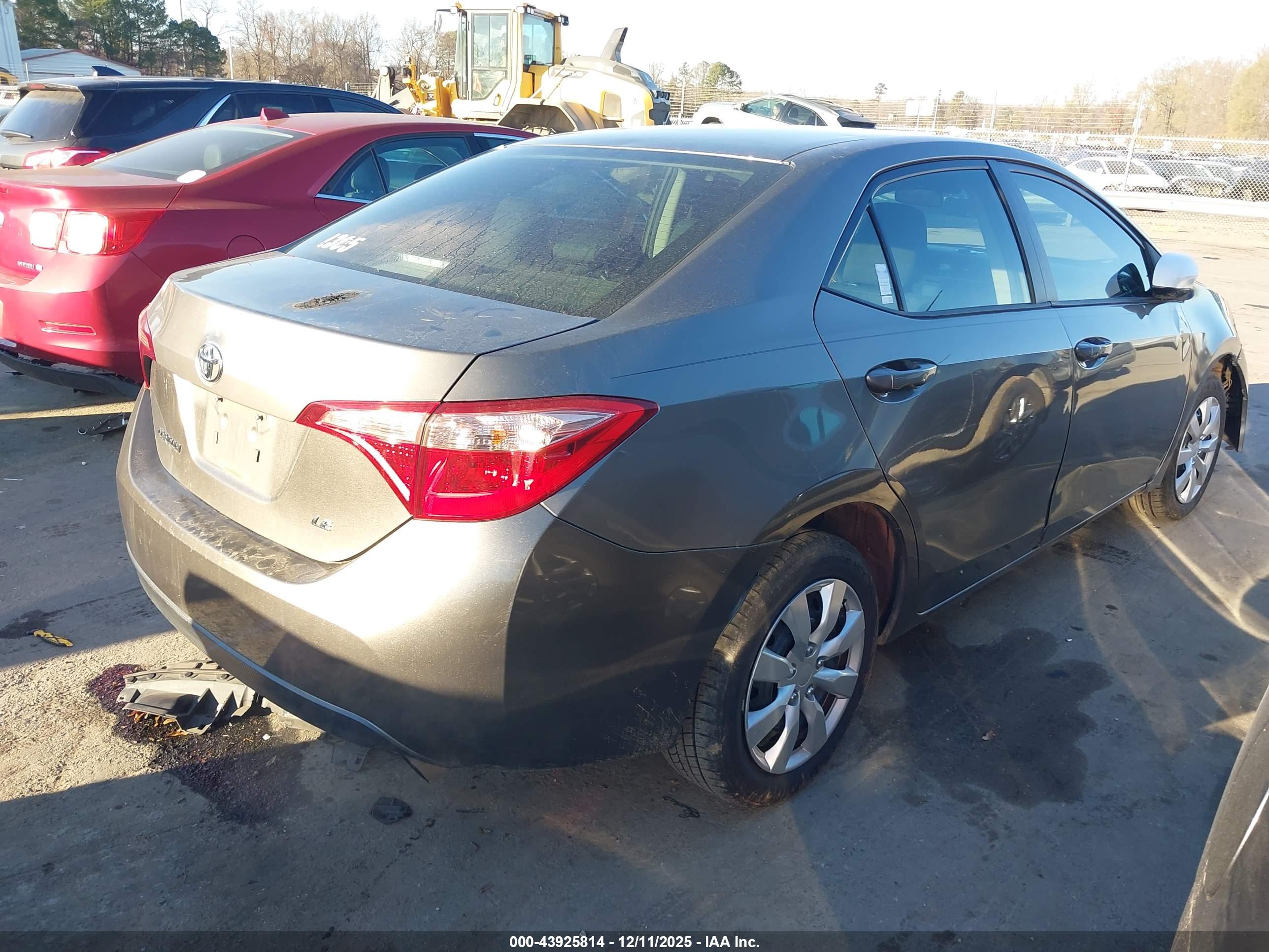 TOYOTA COROLLA image 4