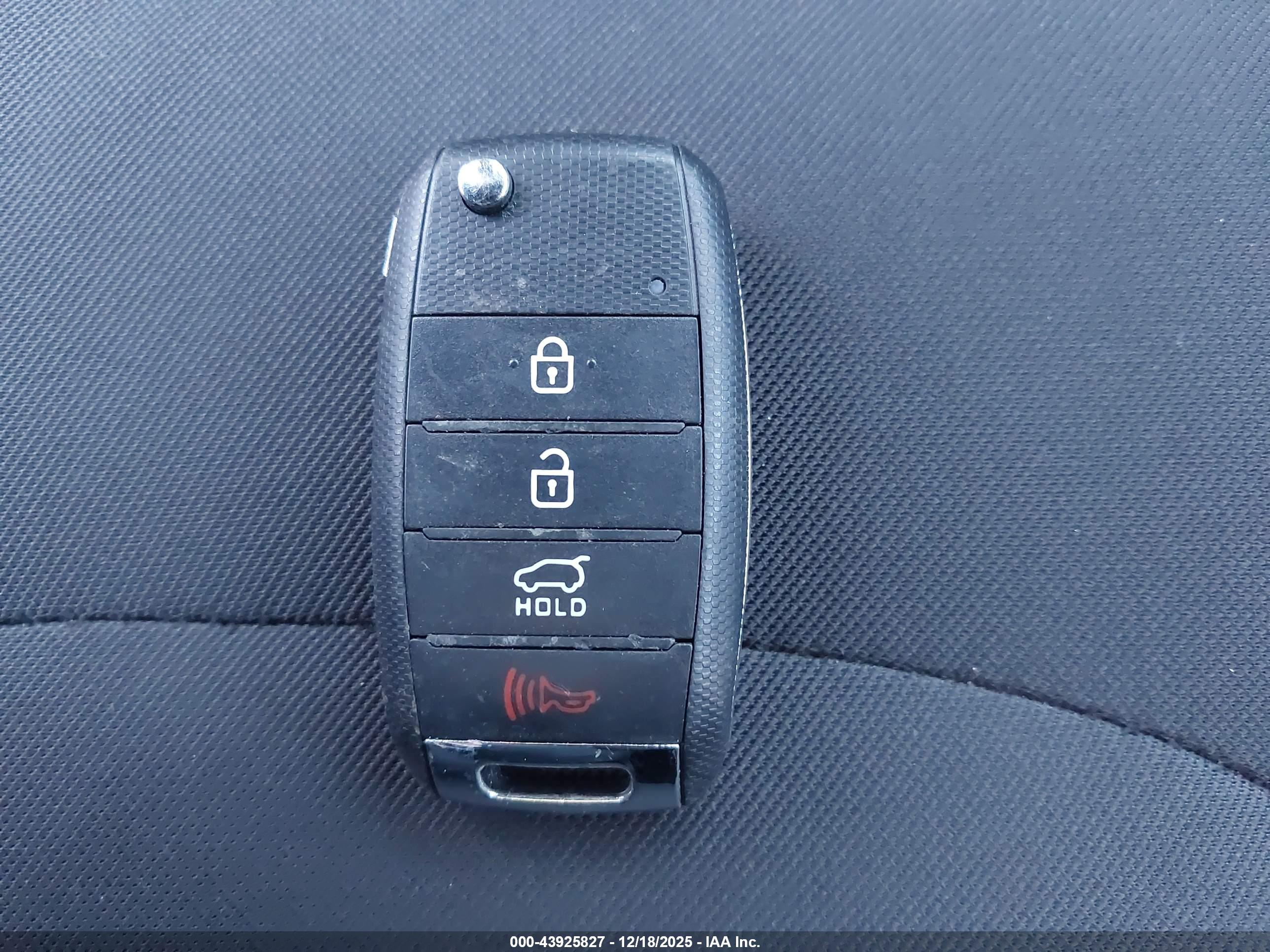 KIA SOUL image 11