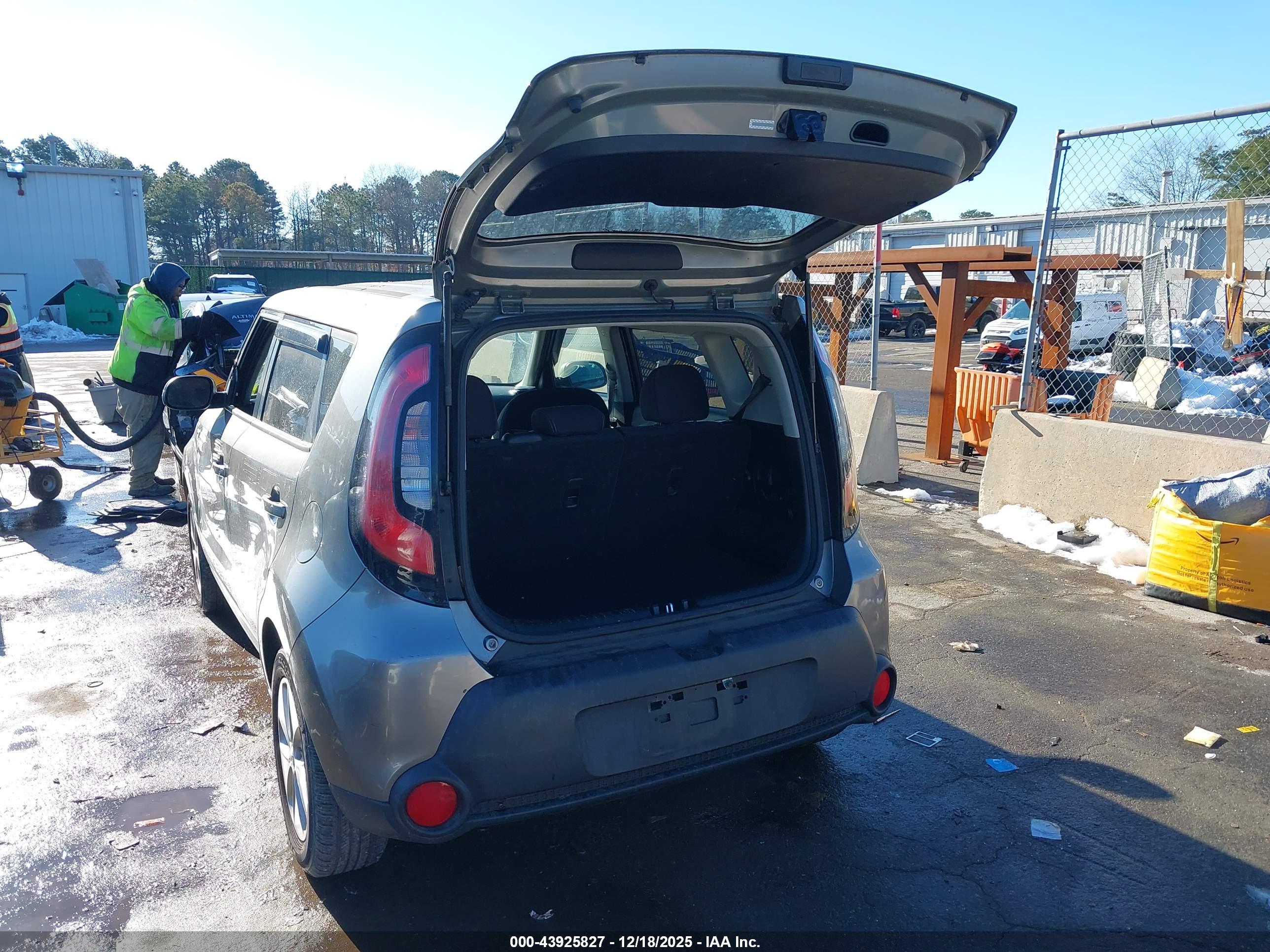 KIA SOUL image 3