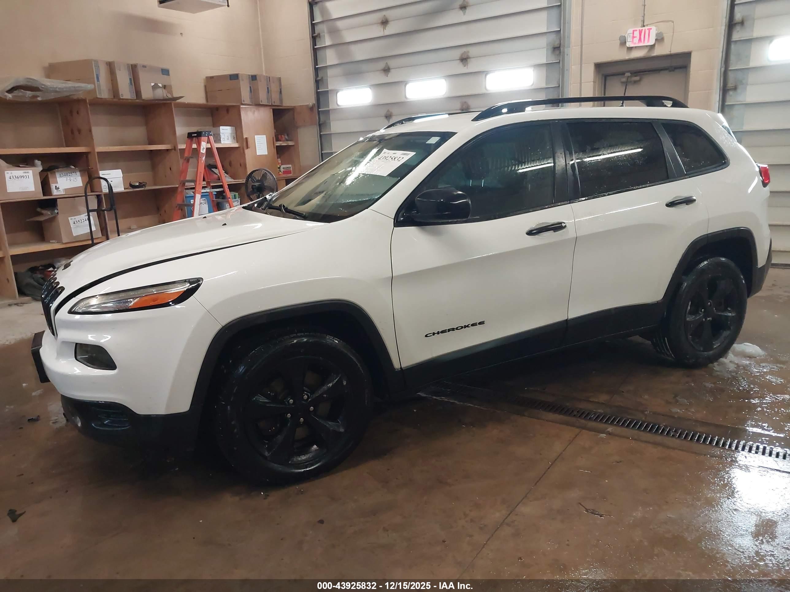 JEEP CHEROKEE image 2