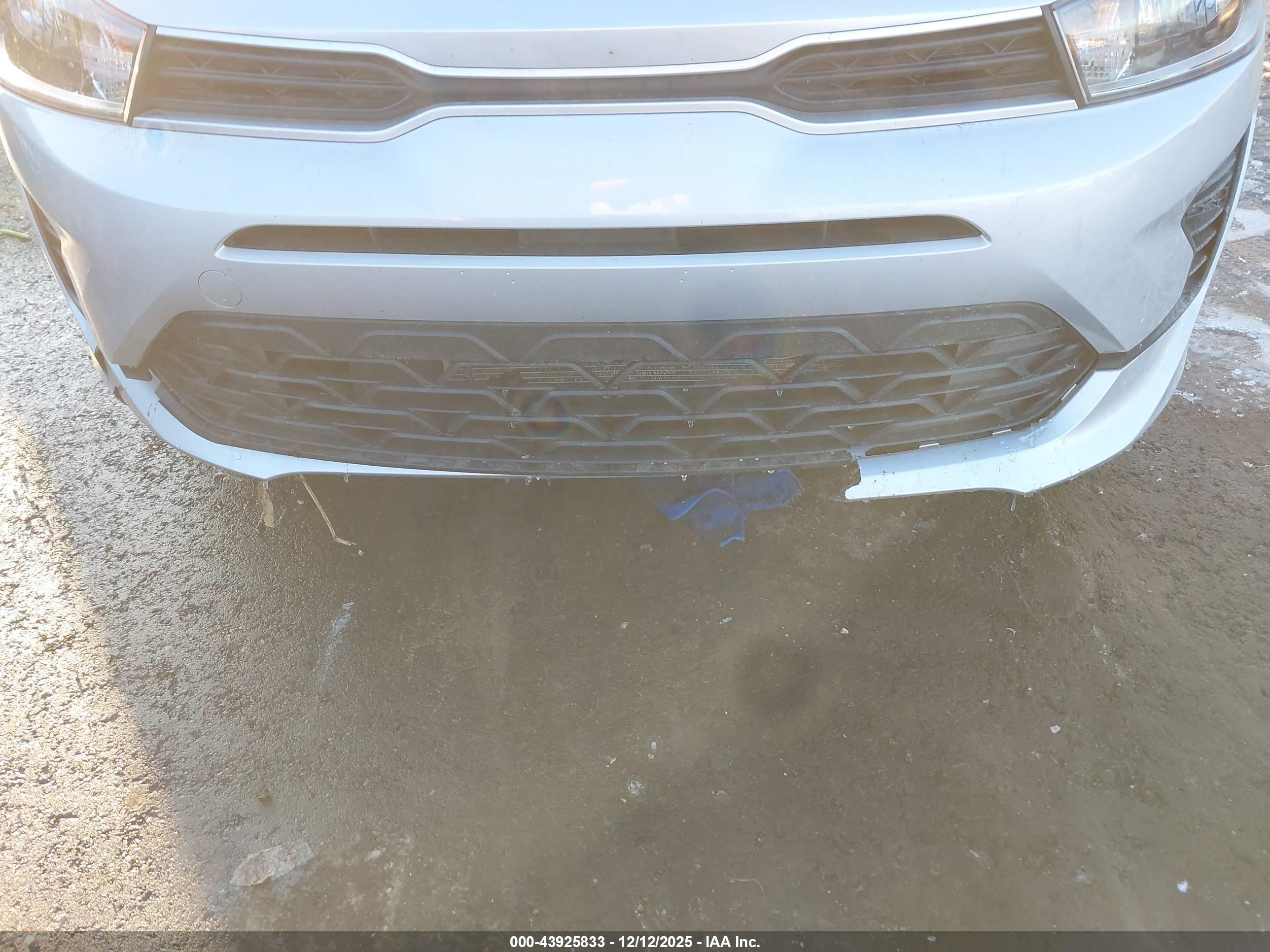 KIA RIO image 6
