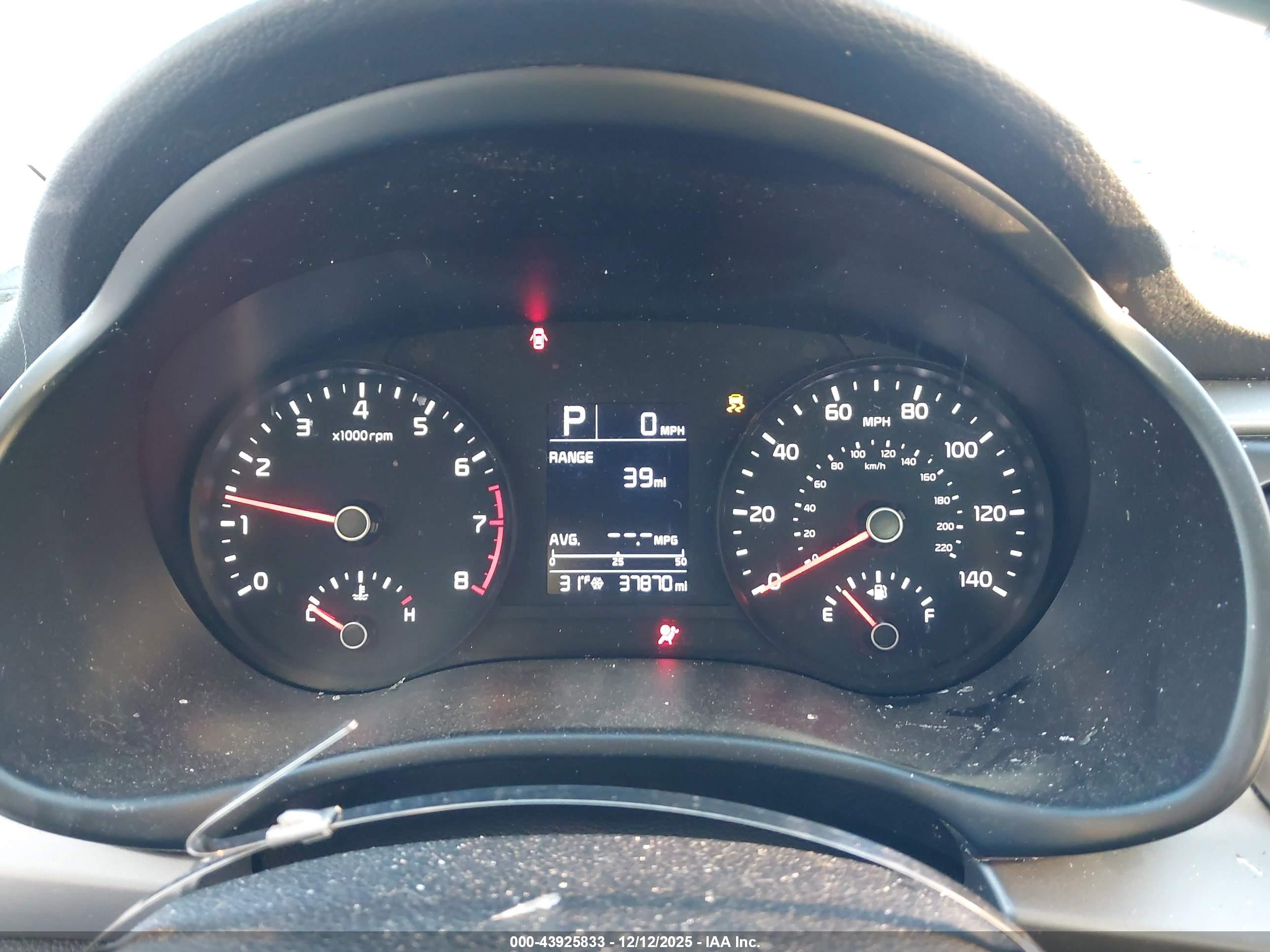 KIA RIO image 7