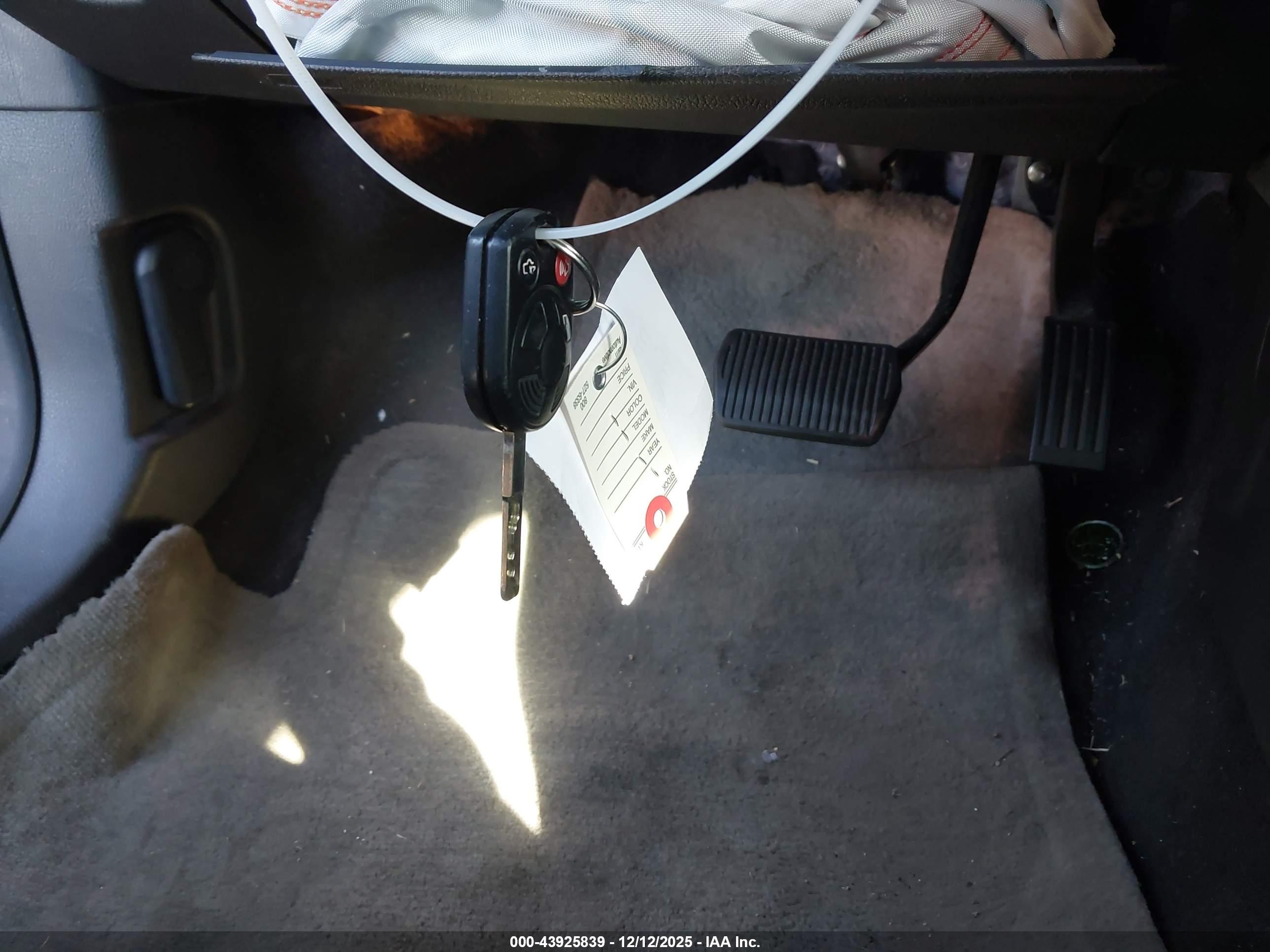 FORD FOCUS image 11
