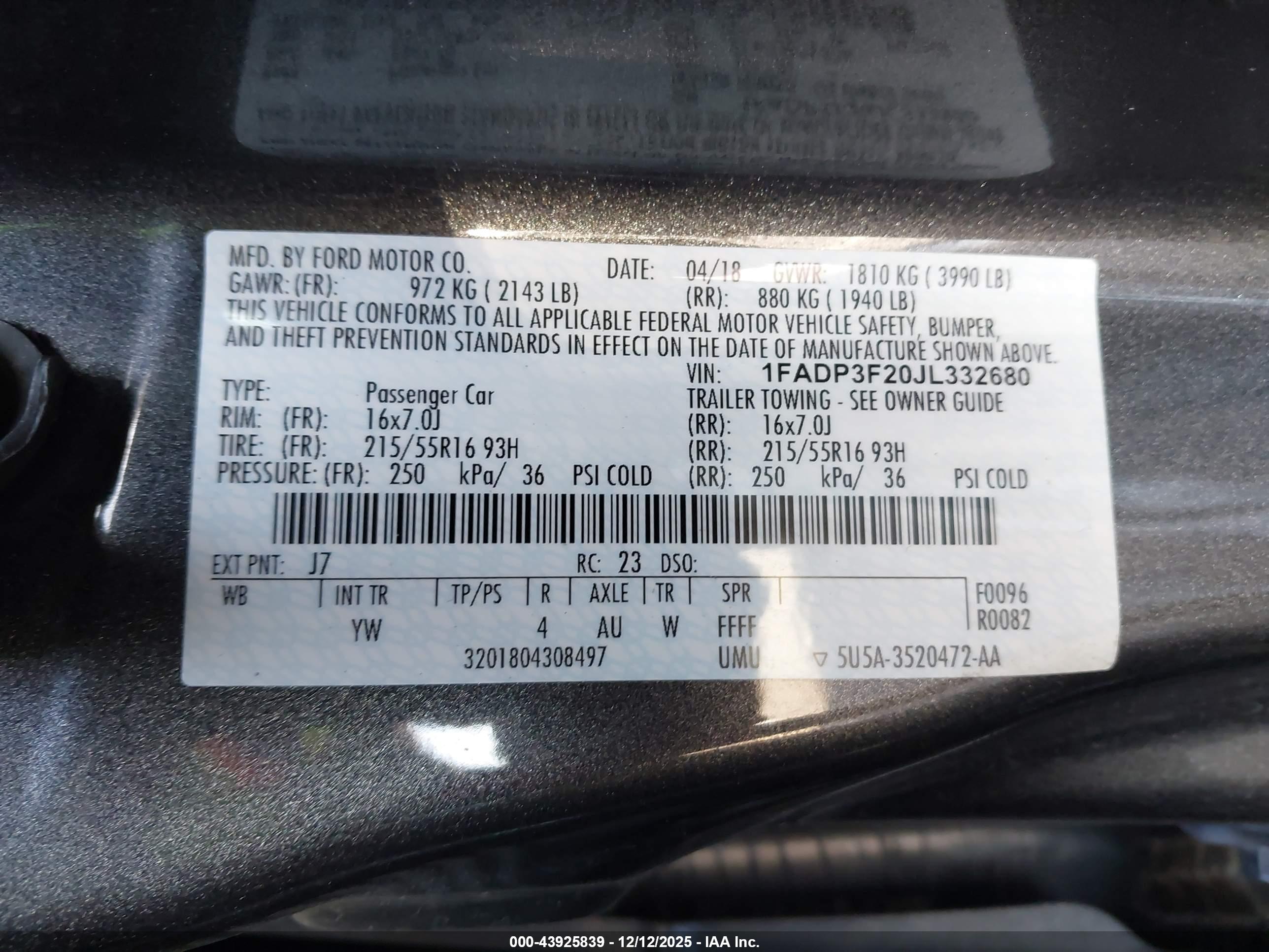 FORD FOCUS image 9