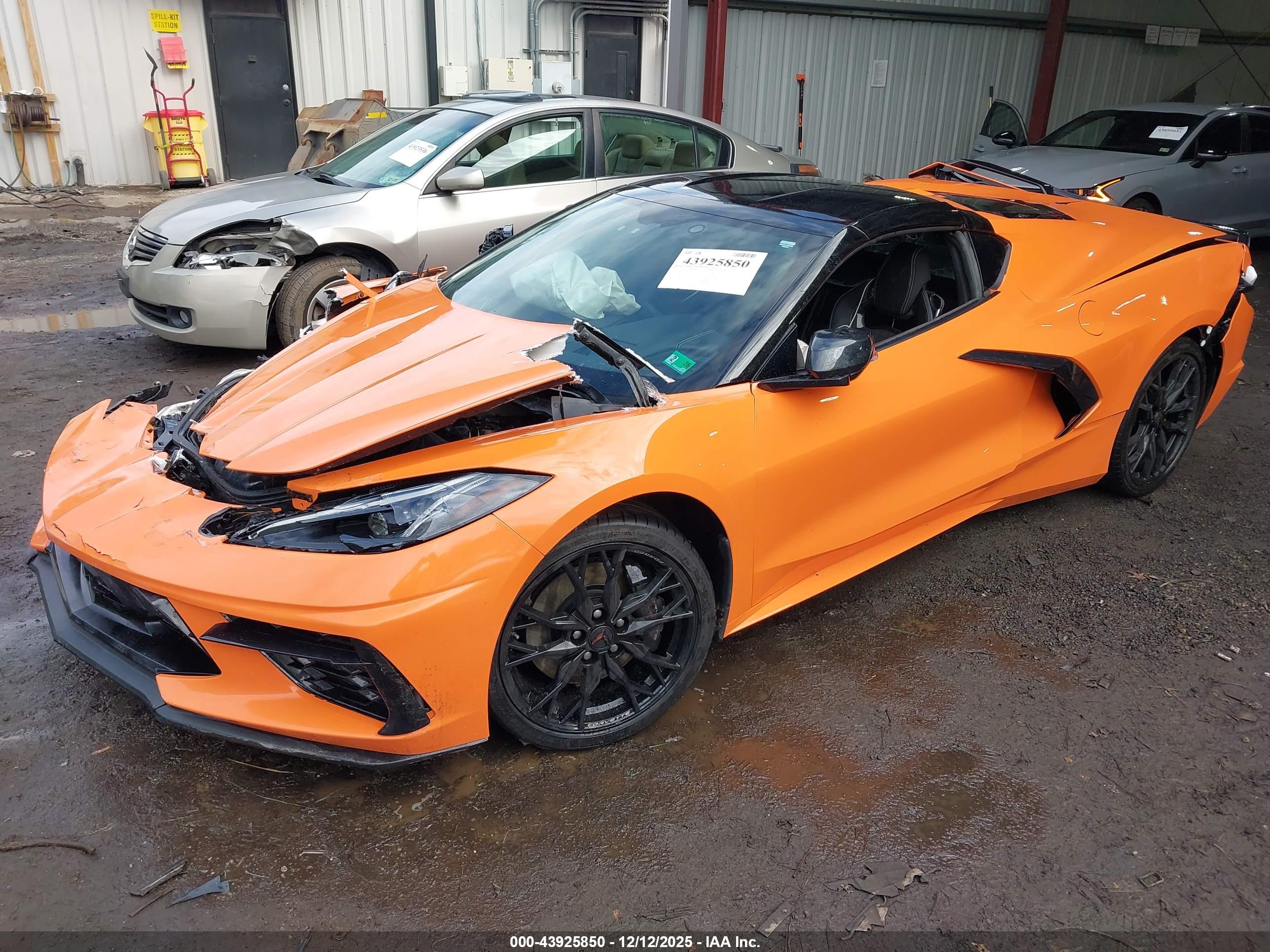 CHEVROLET CORVETTE image 2