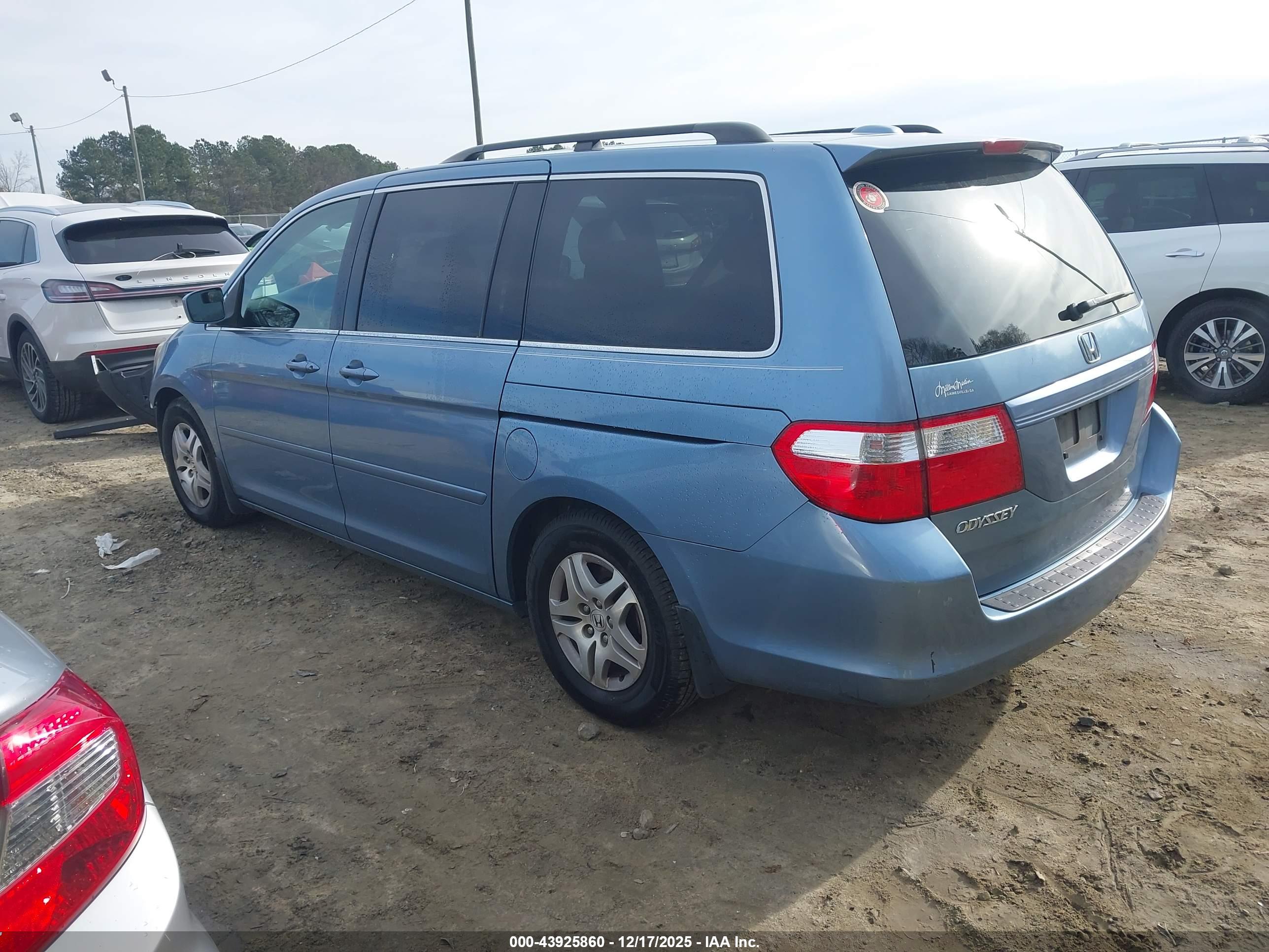 HONDA ODYSSEY image 3