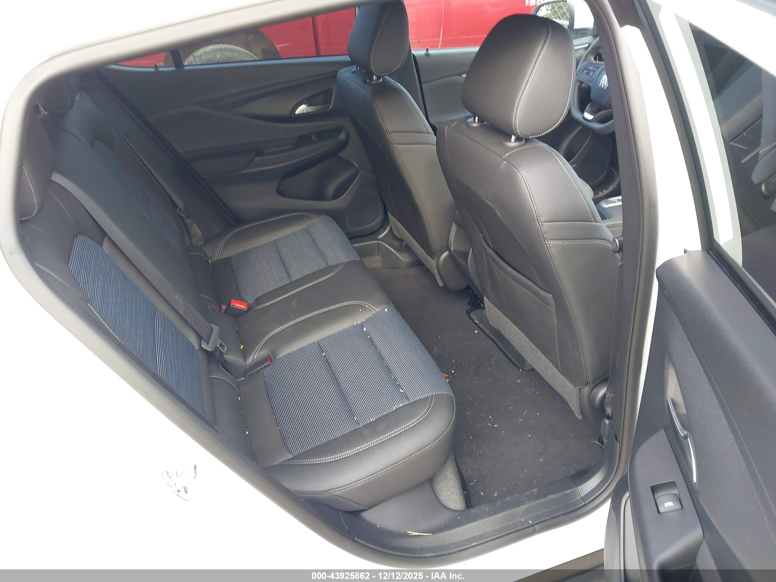 BUICK ENVISTA image 8