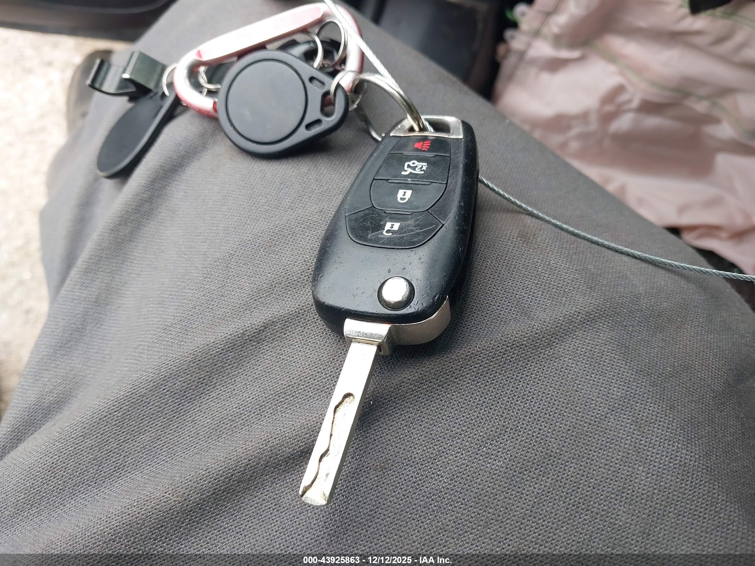 CHEVROLET CRUZE image 11