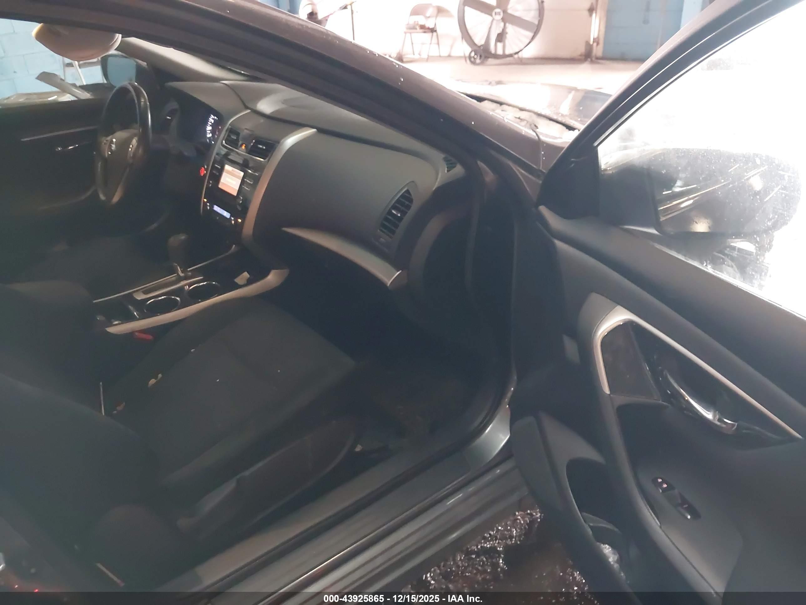 NISSAN ALTIMA image 5