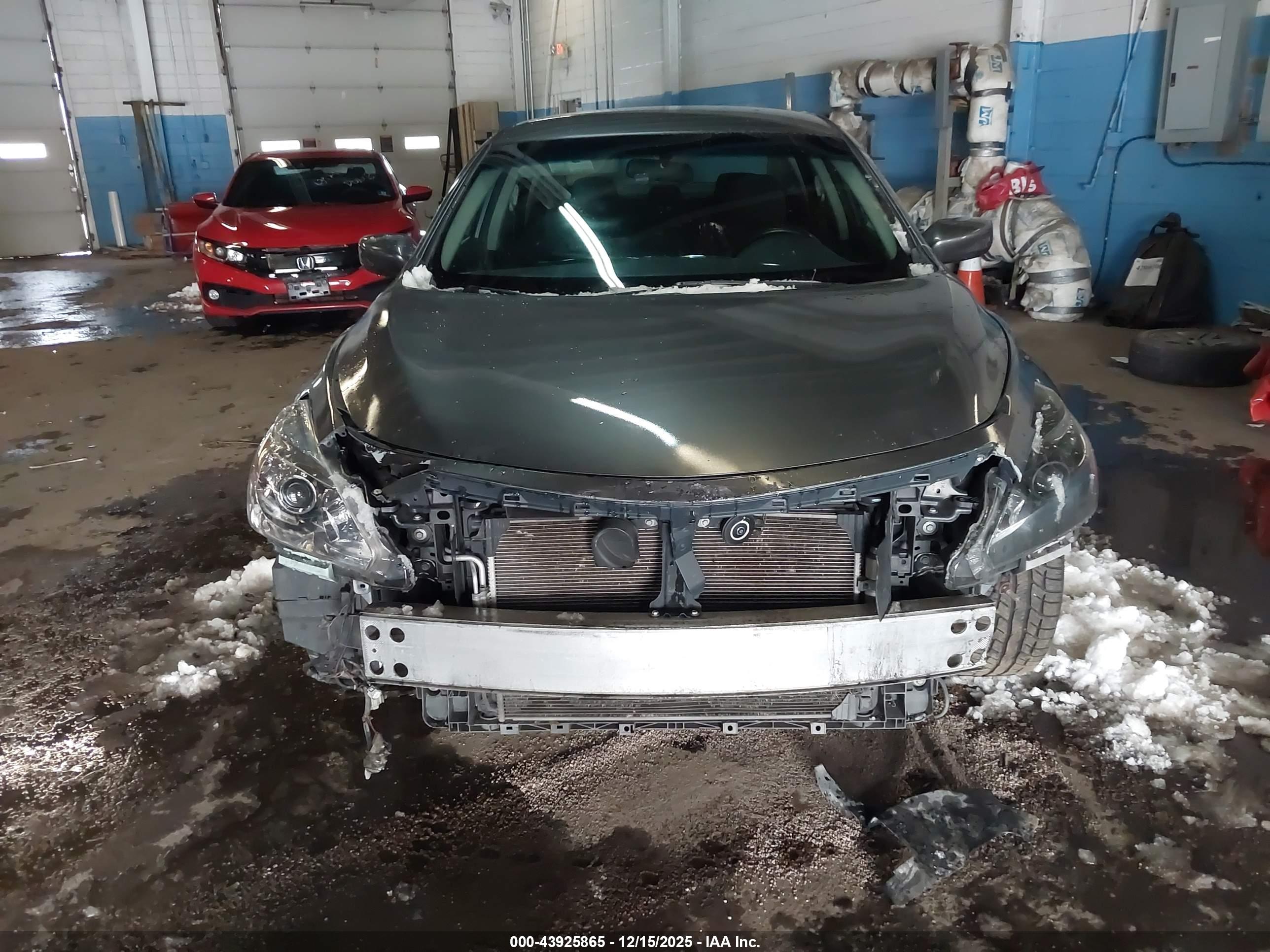 NISSAN ALTIMA image 6