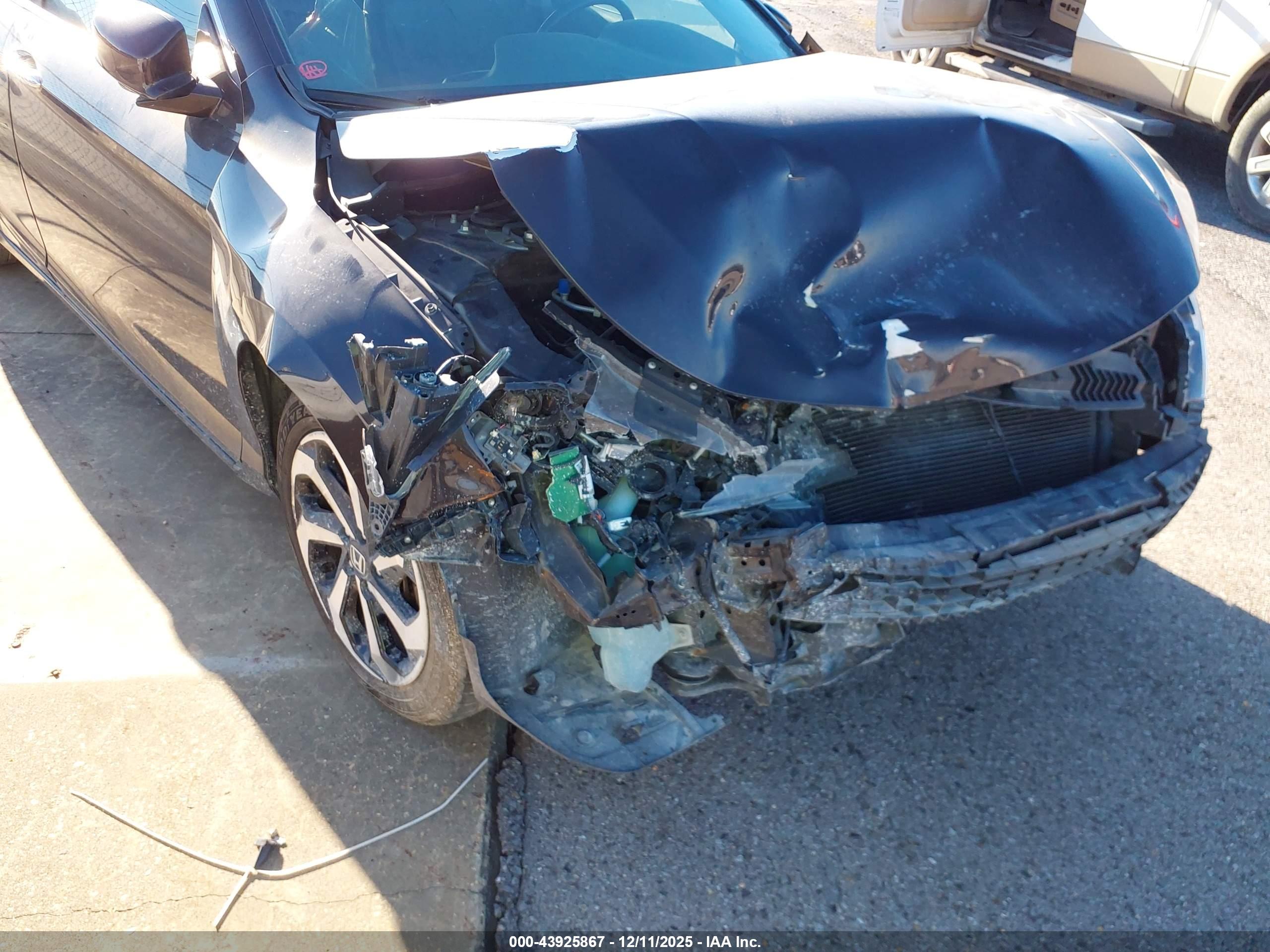 HONDA ACCORD image 6