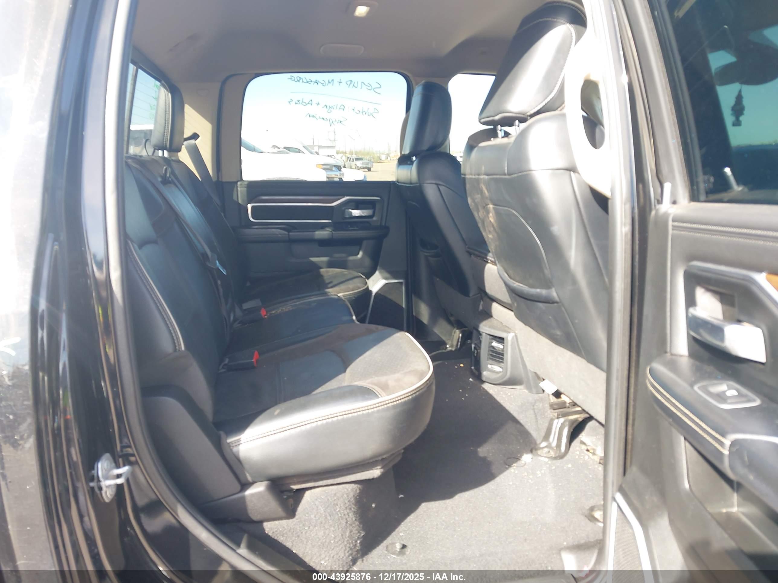 RAM 2500 image 8