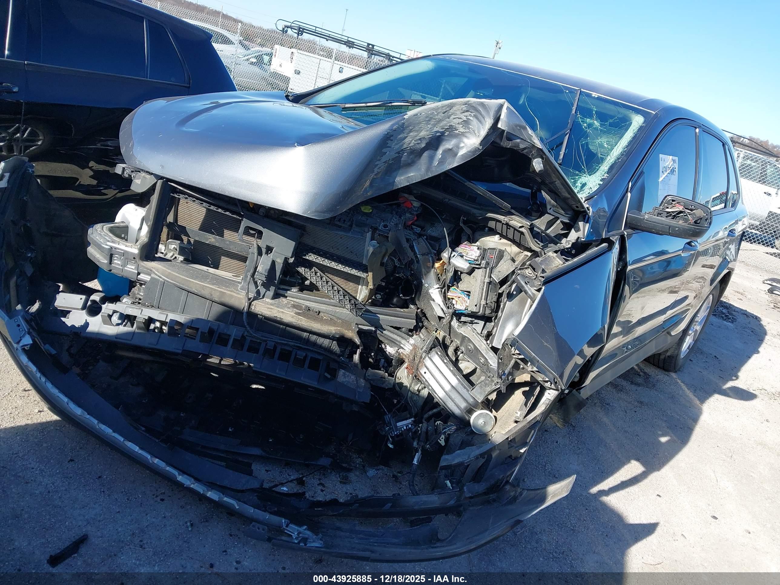 FORD EDGE image 6