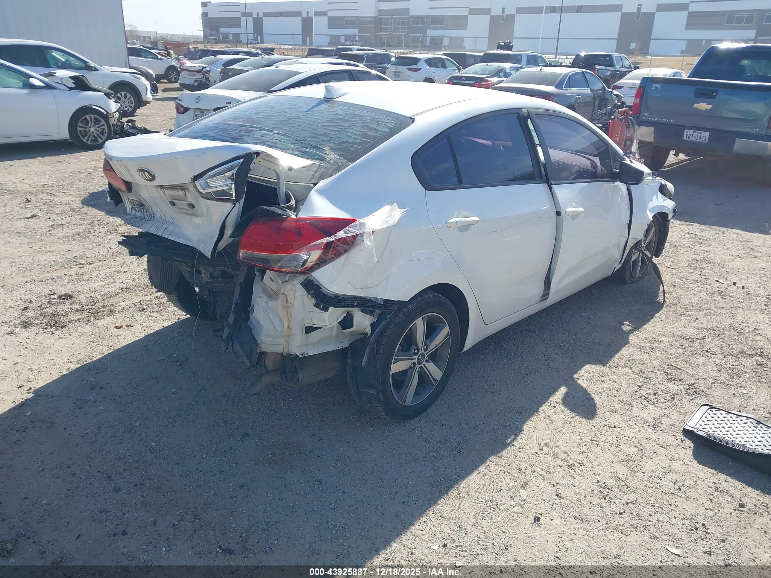 KIA FORTE image 4