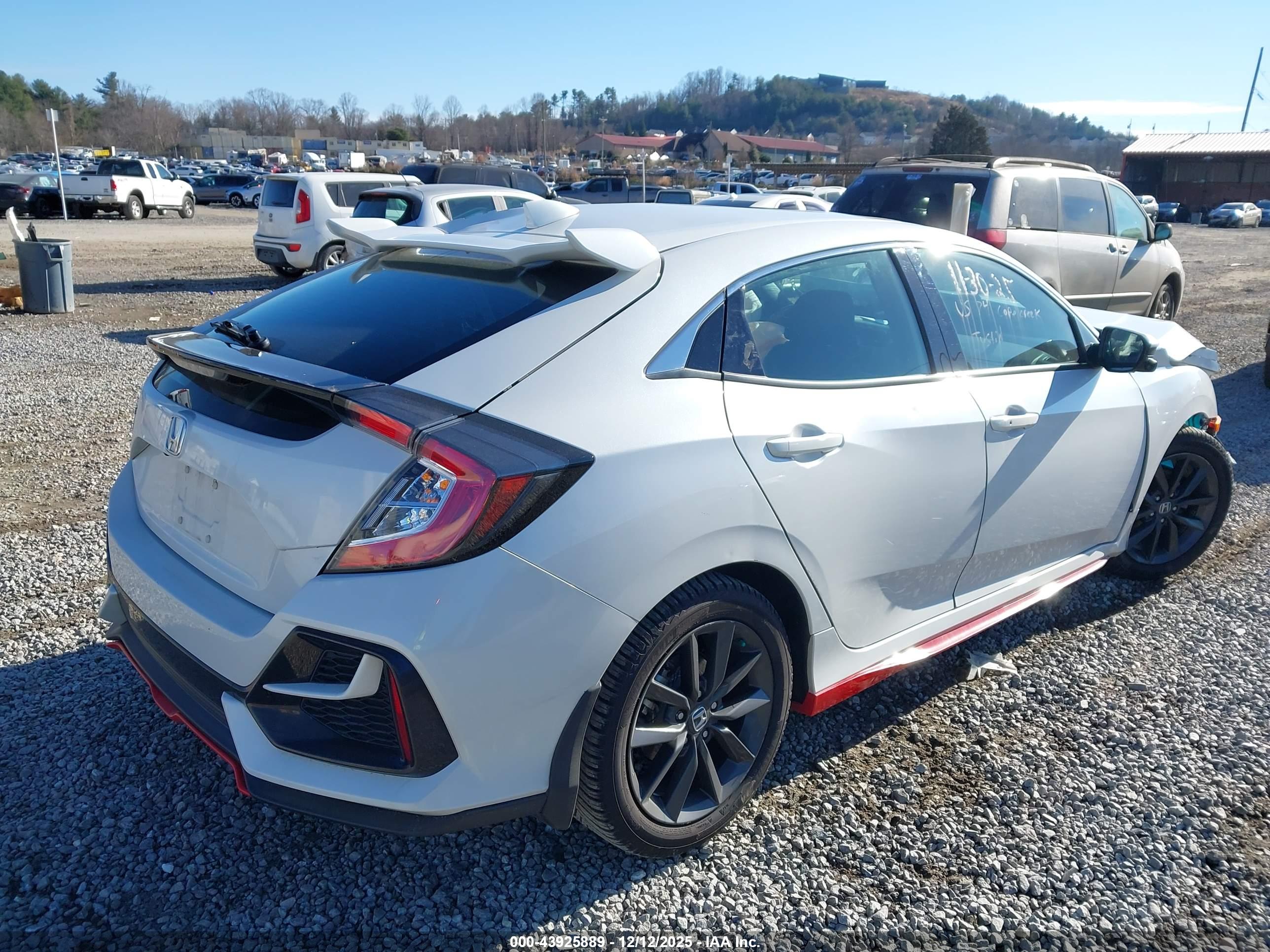 HONDA CIVIC image 4