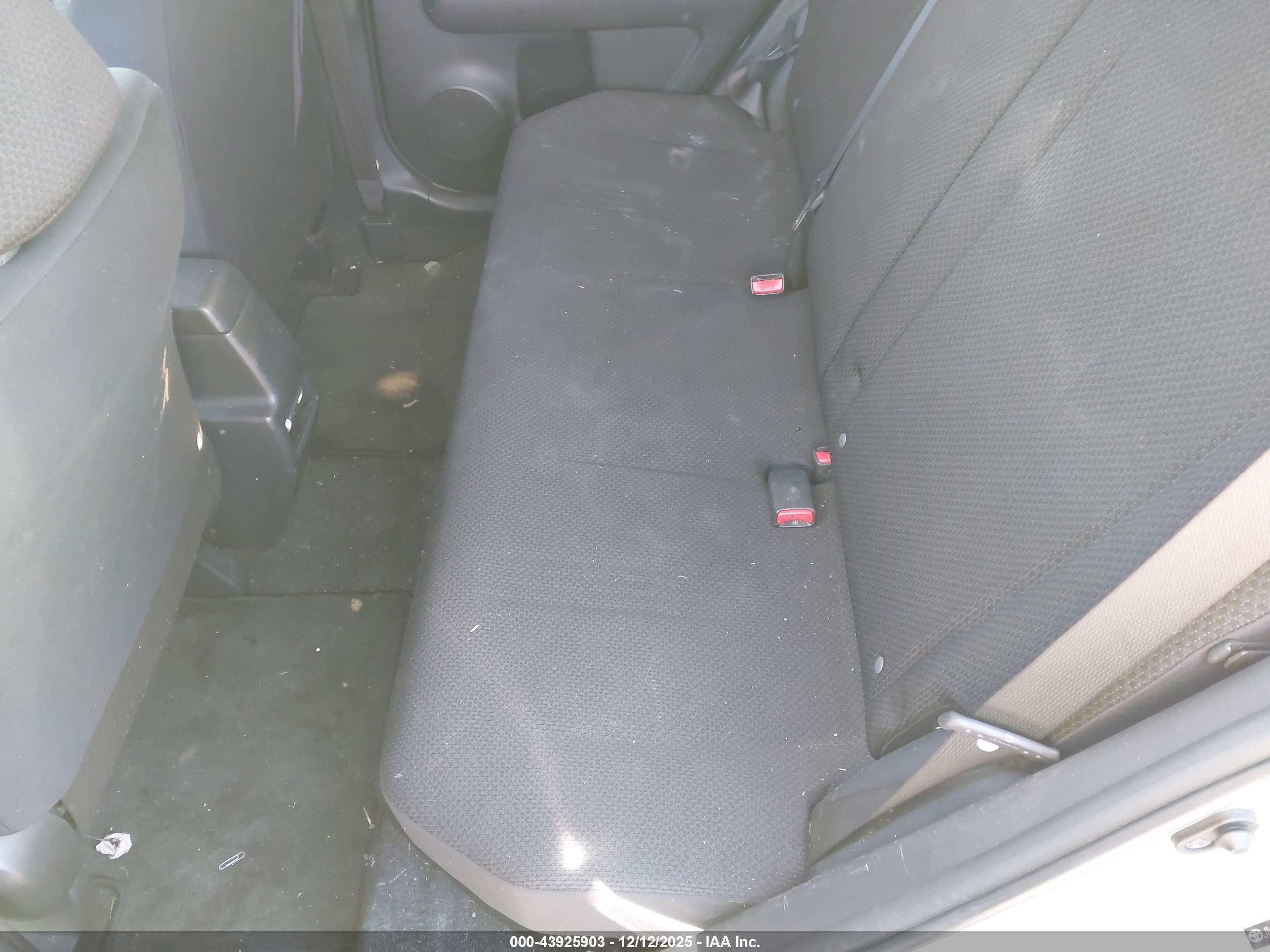 SCION XB image 8