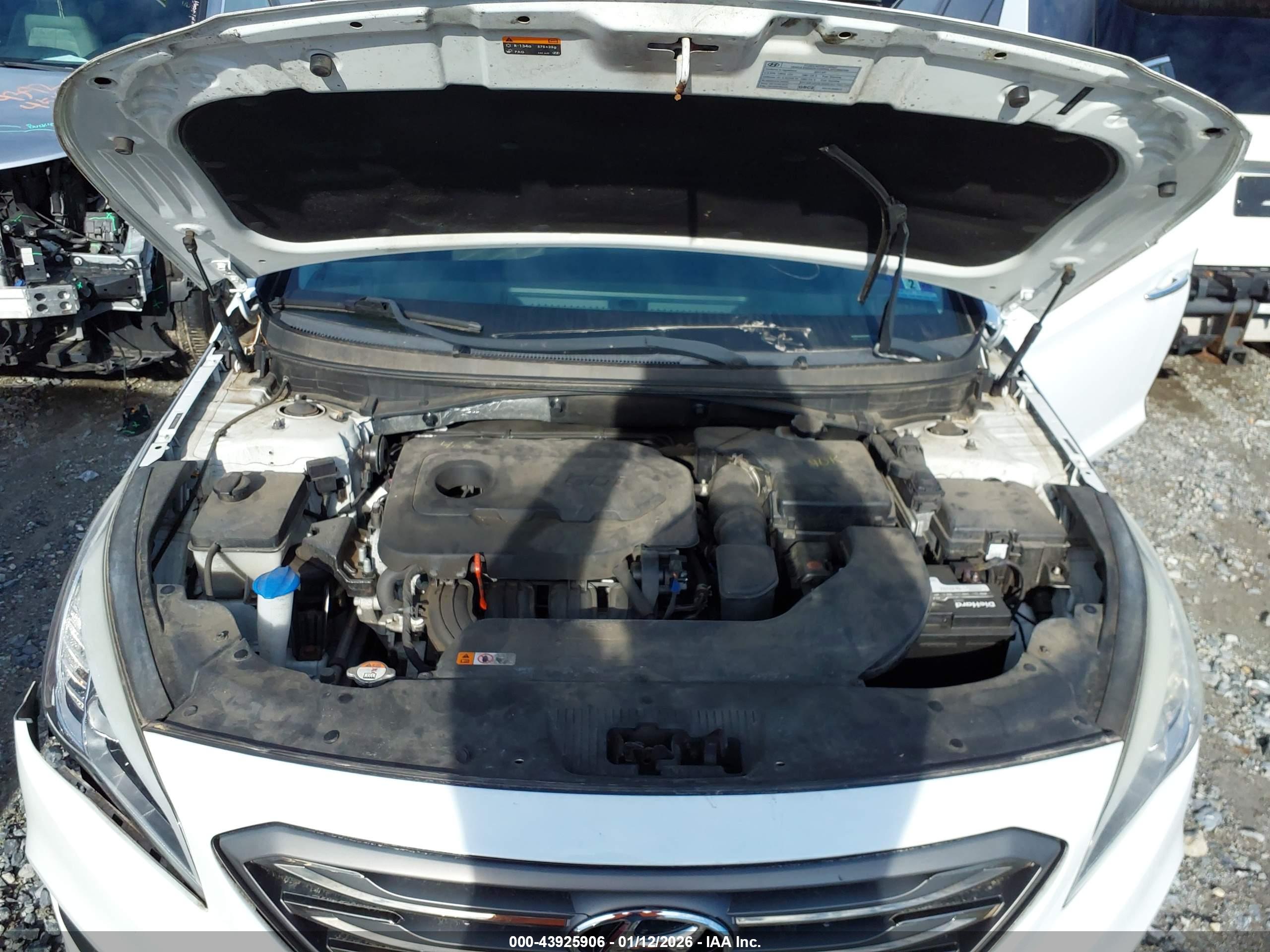 HYUNDAI SONATA image 10