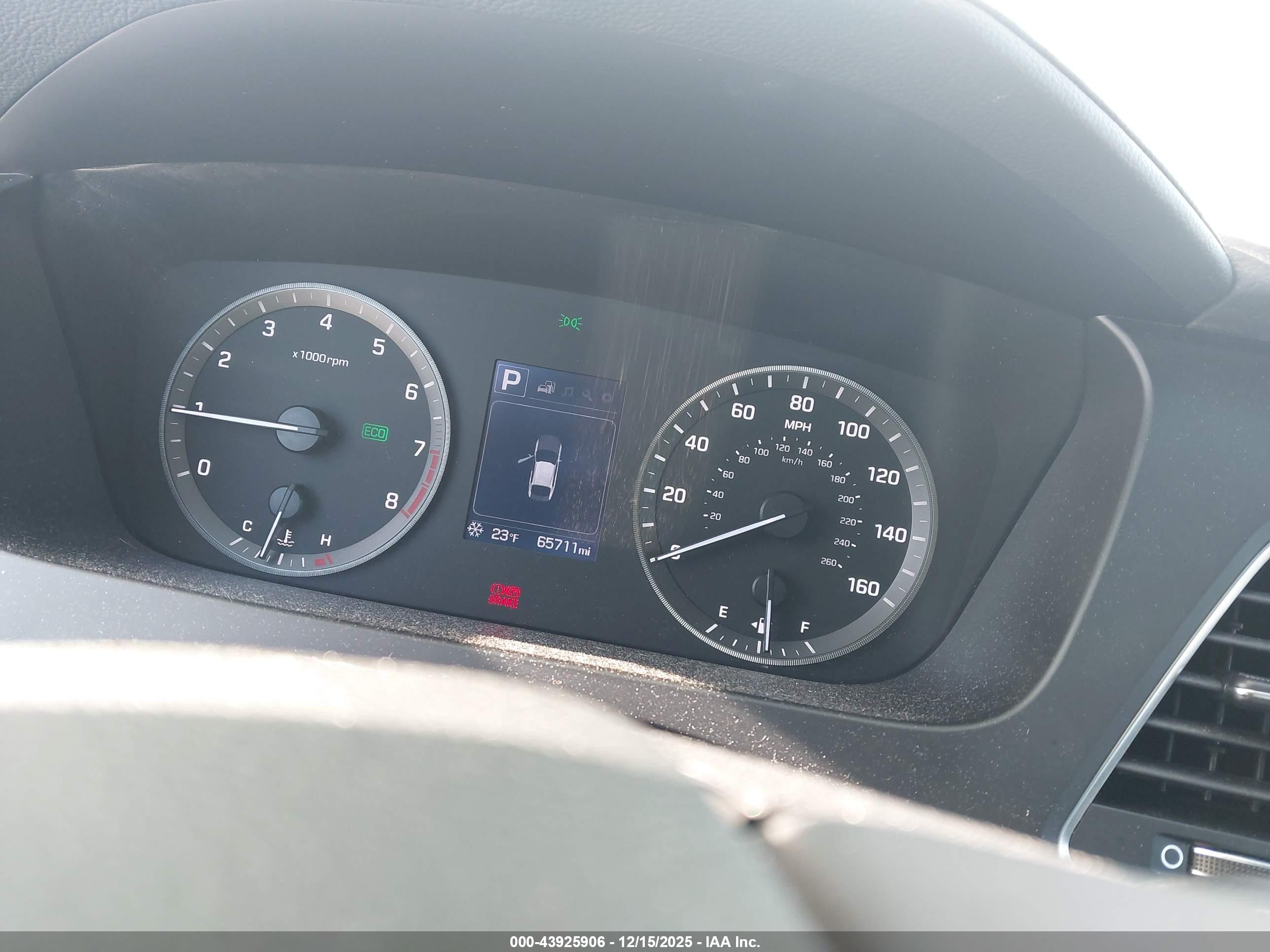 HYUNDAI SONATA image 7