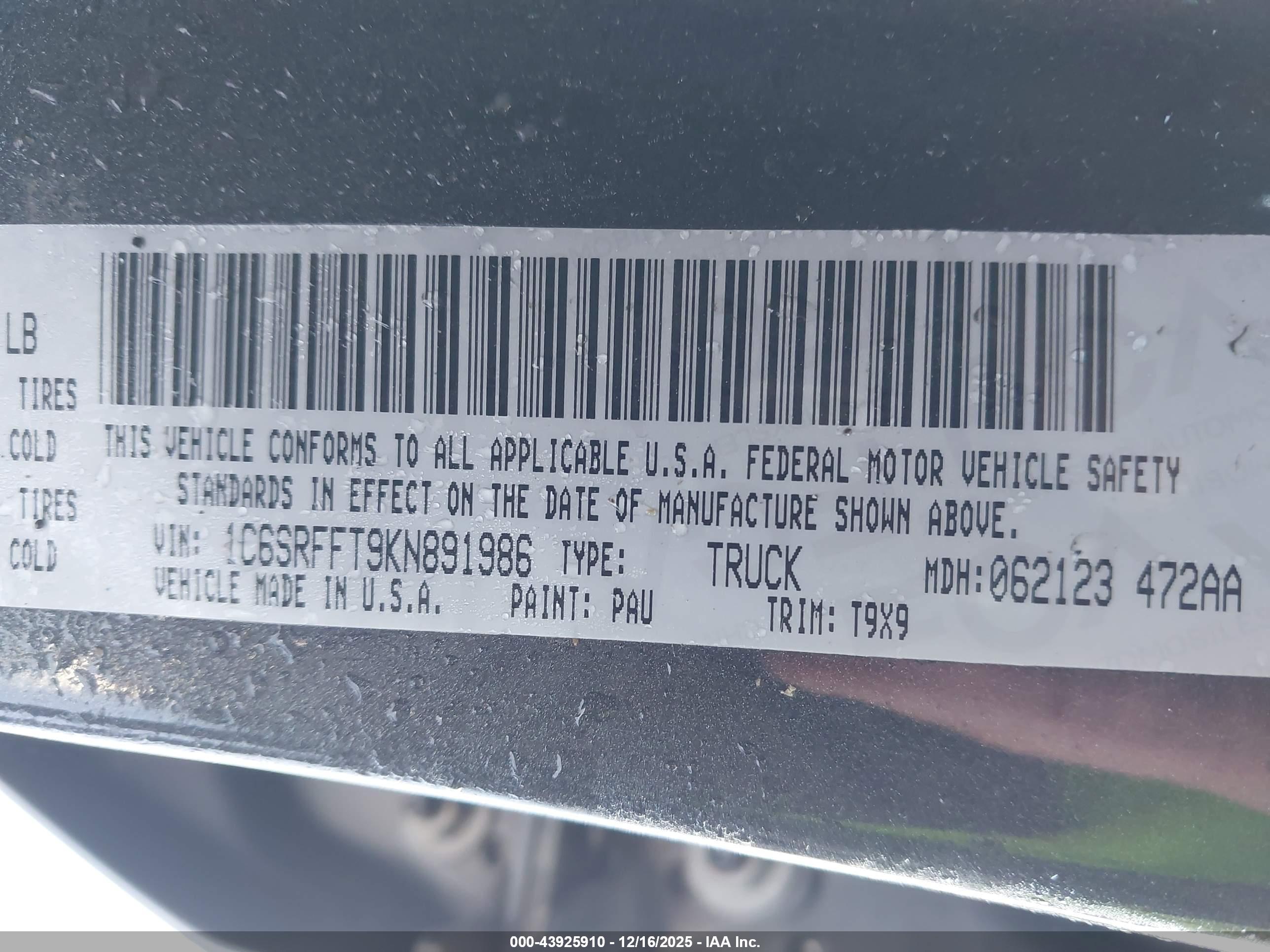 RAM 1500 image 9