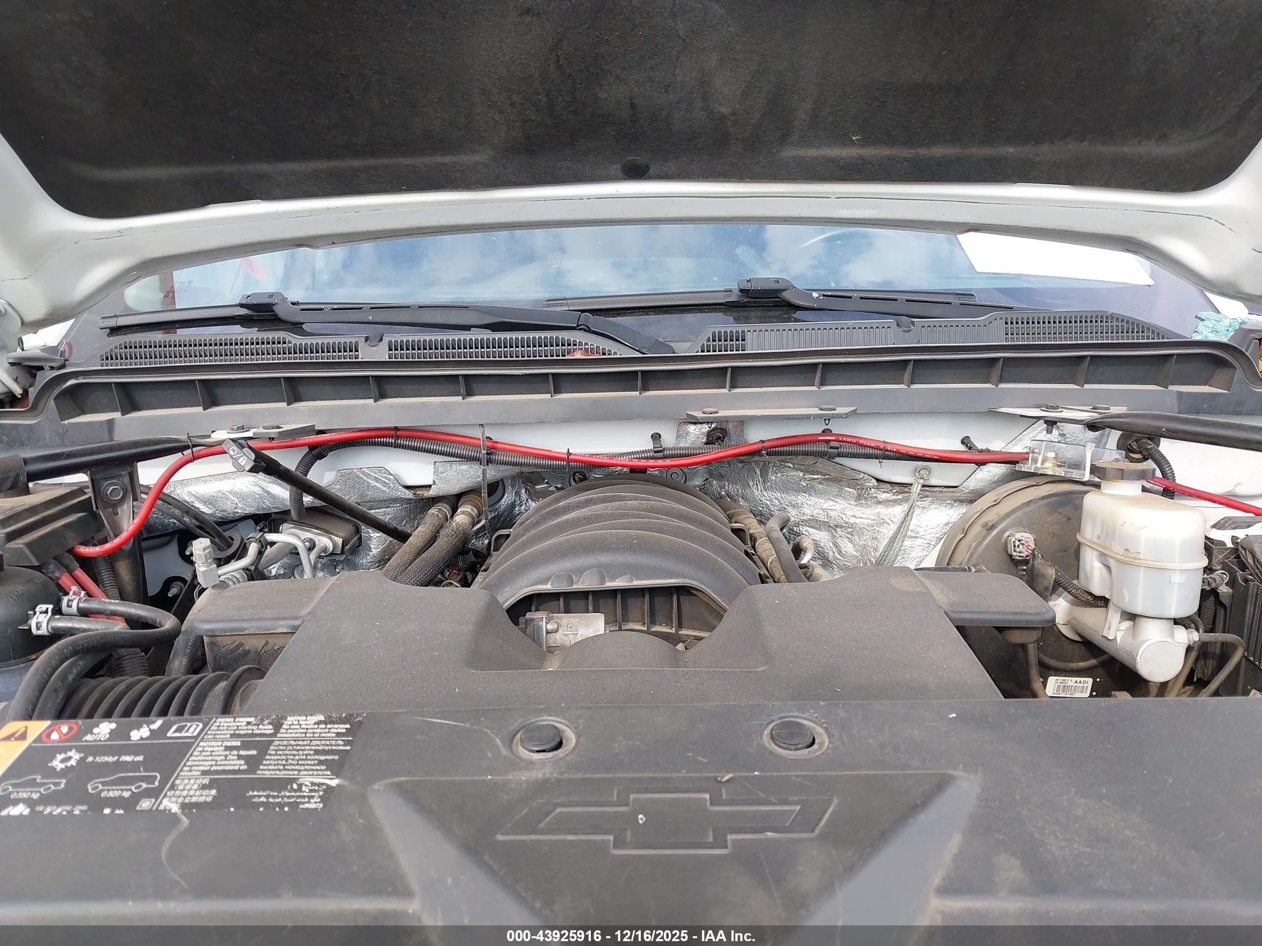CHEVROLET SILVERADO image 10