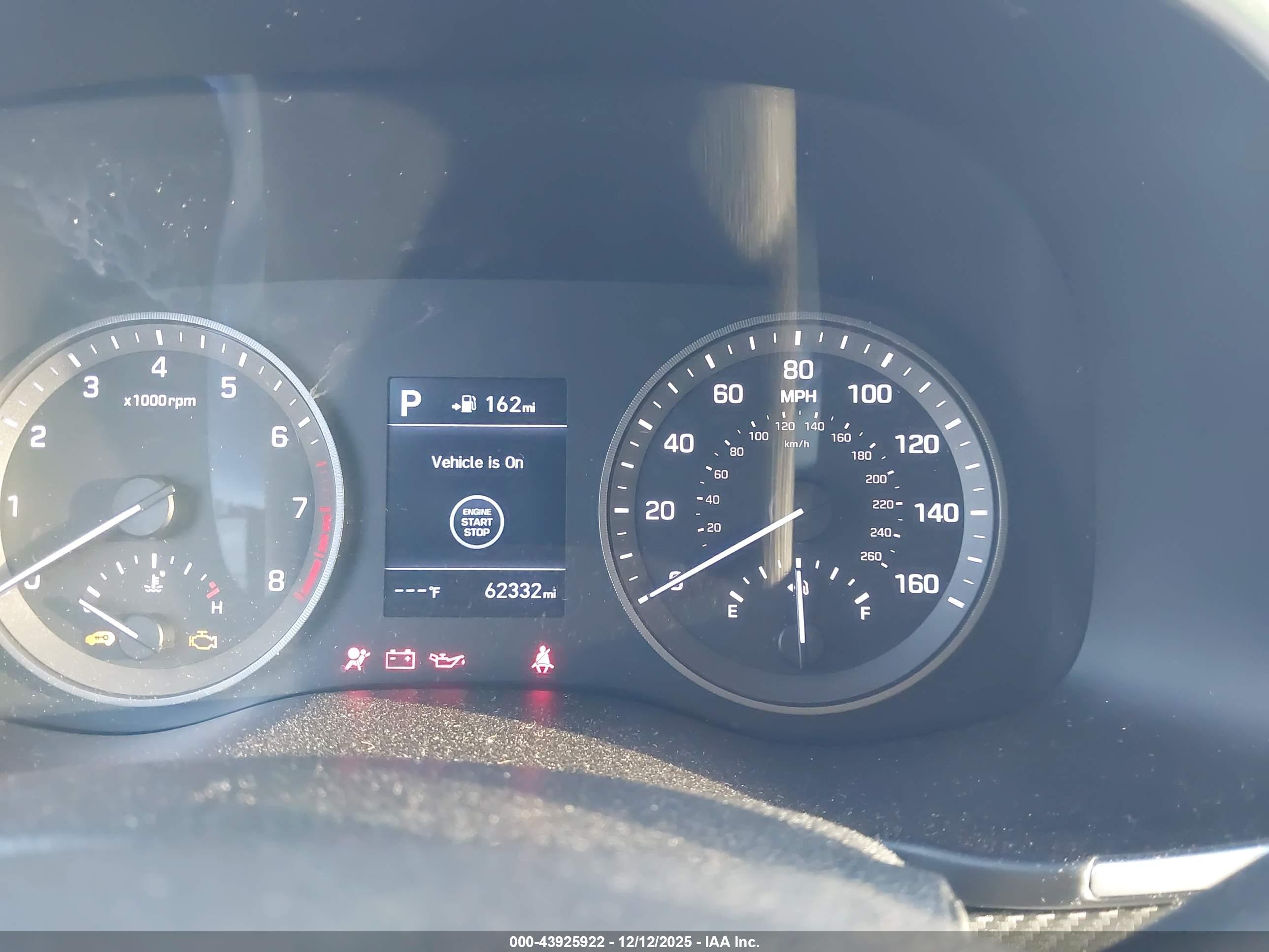 HYUNDAI TUCSON image 7