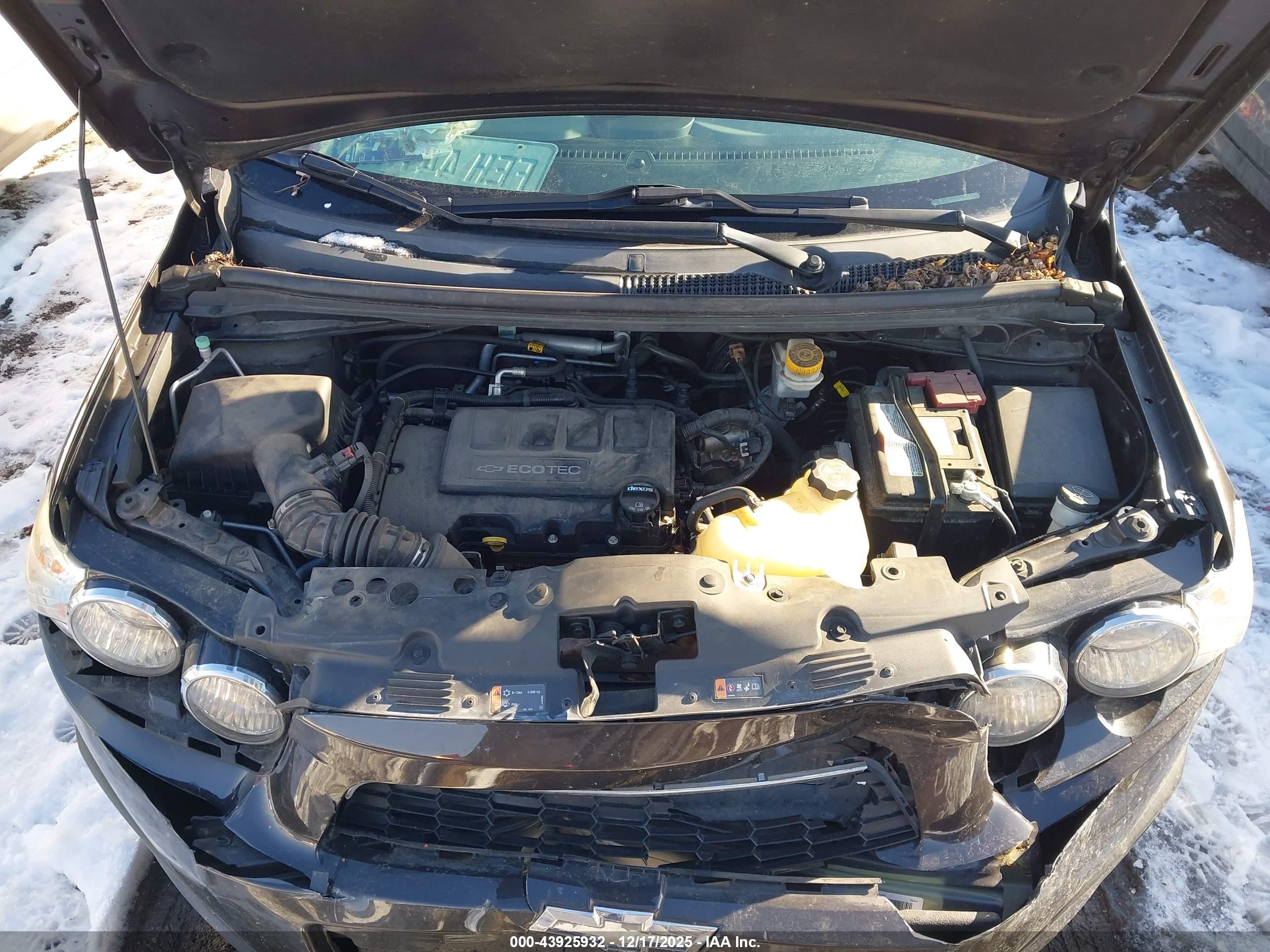 CHEVROLET SONIC image 10