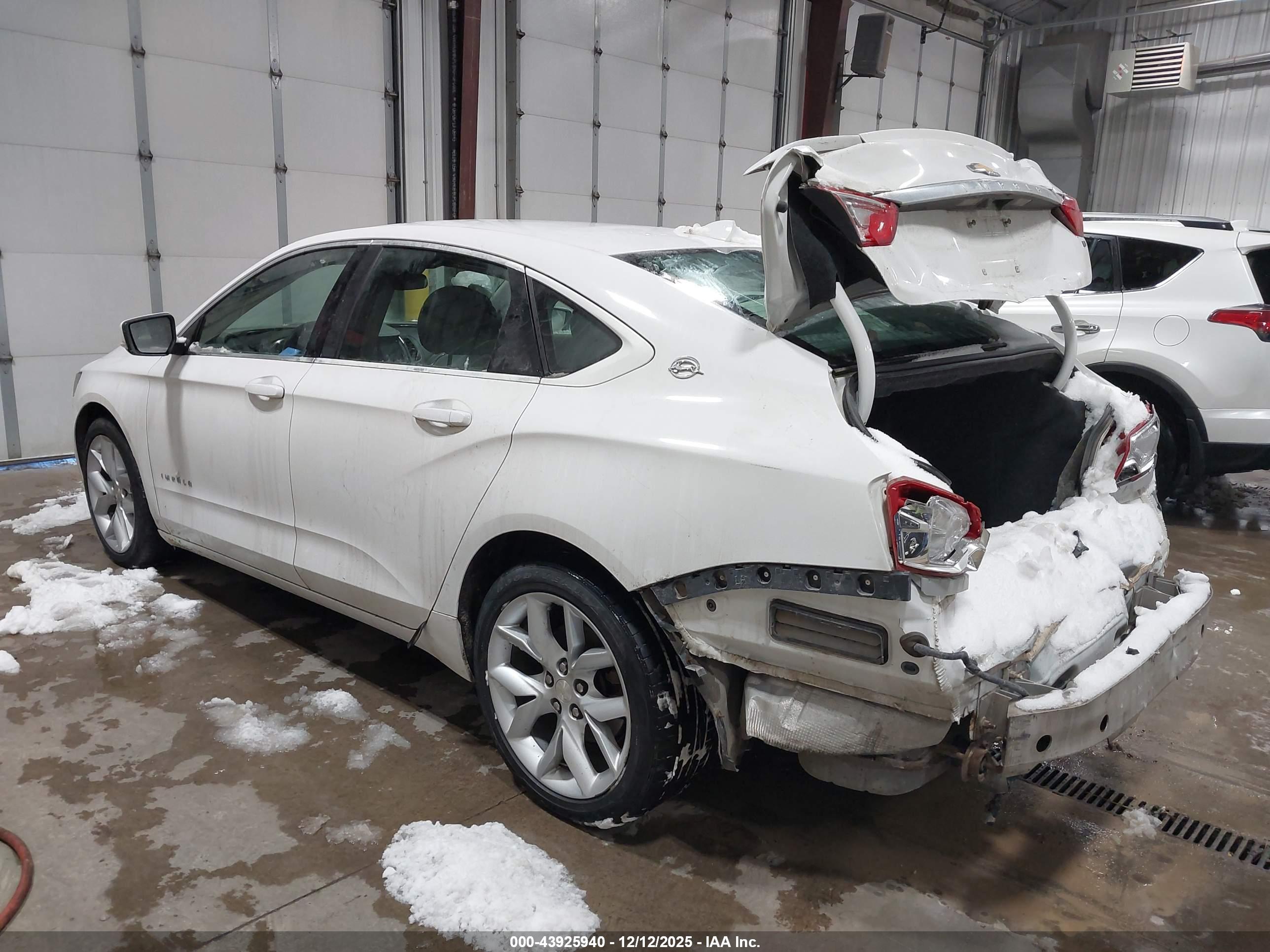 CHEVROLET IMPALA image 3