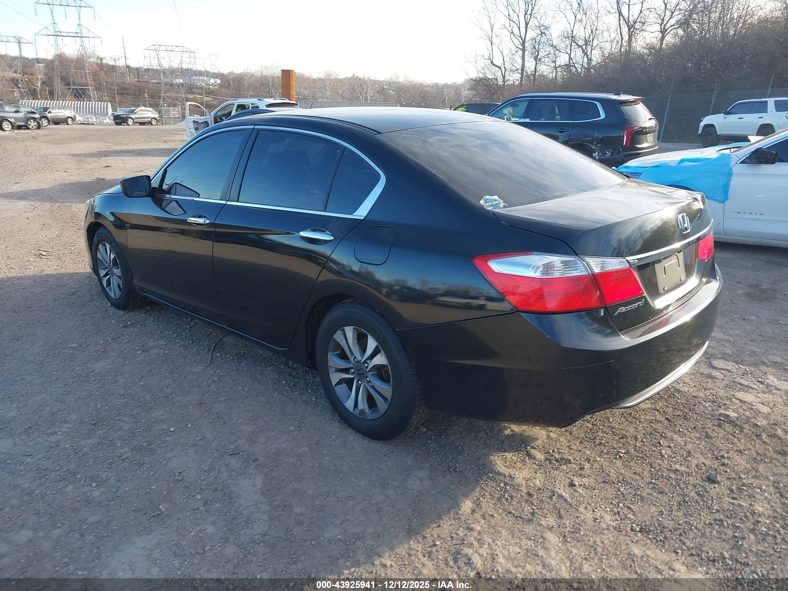 HONDA ACCORD image 3