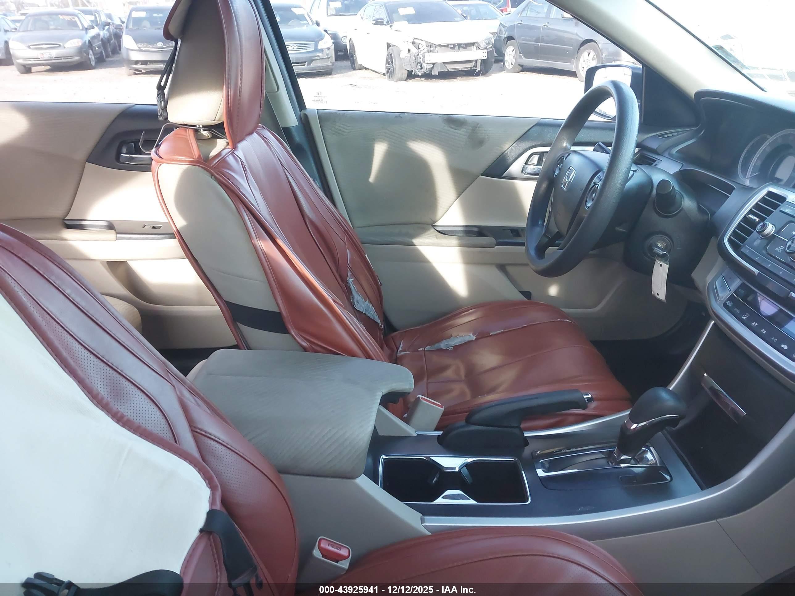 HONDA ACCORD image 5