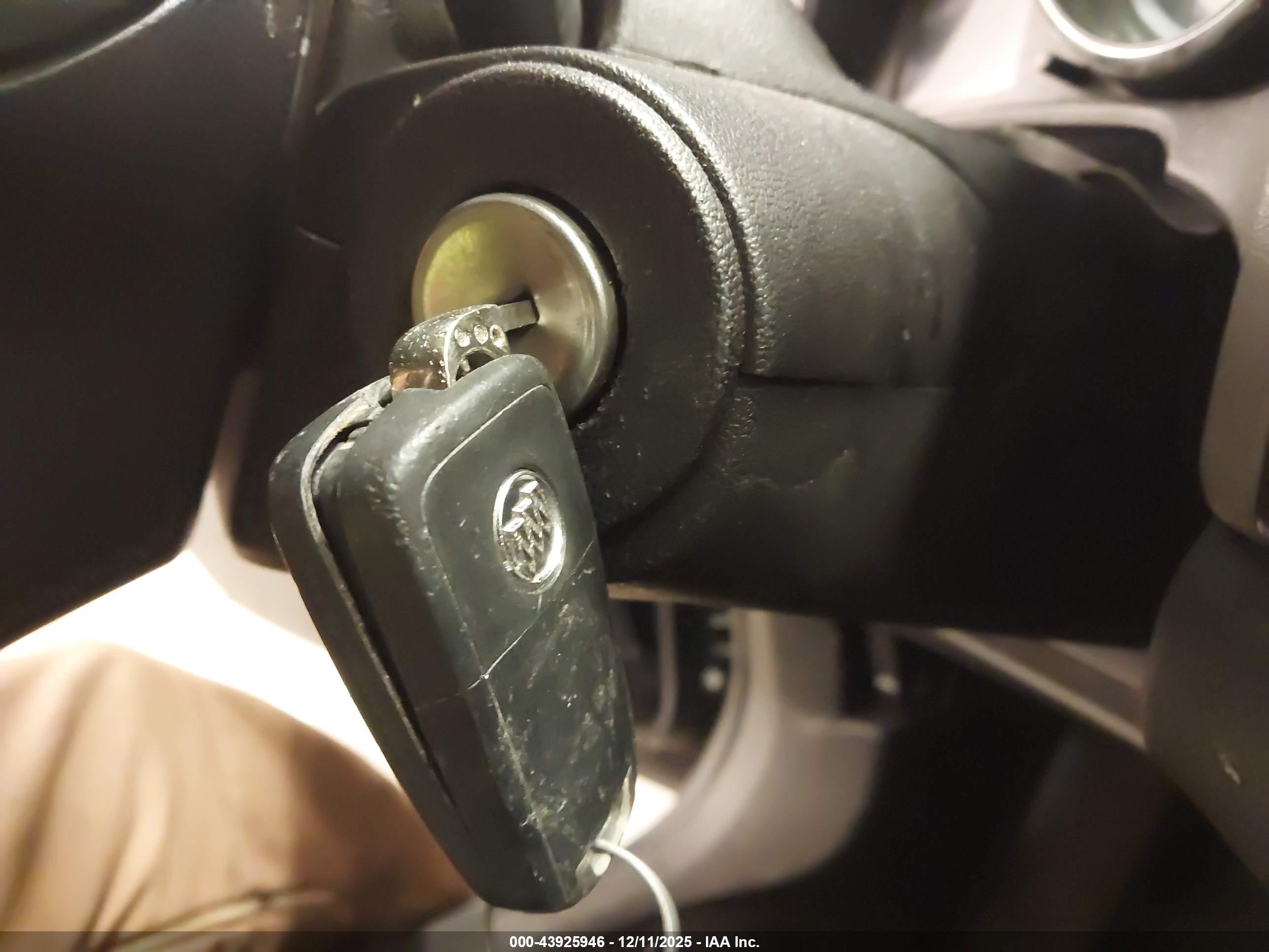 BUICK VERANO image 11