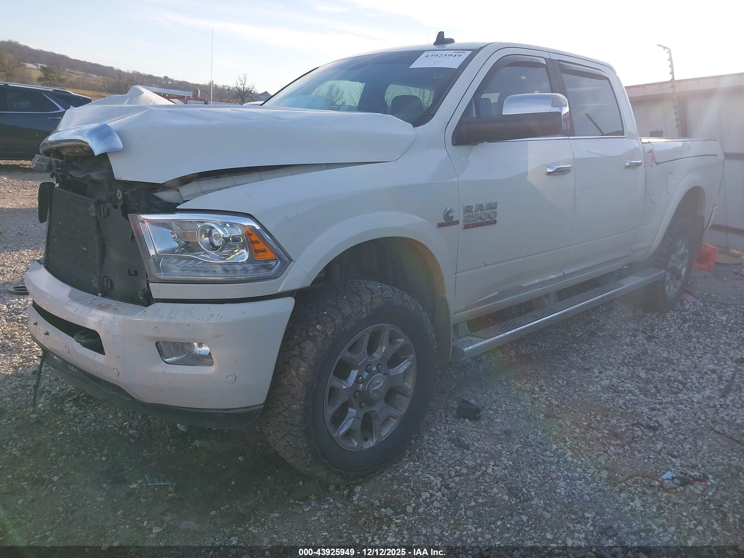 RAM 2500 image 2