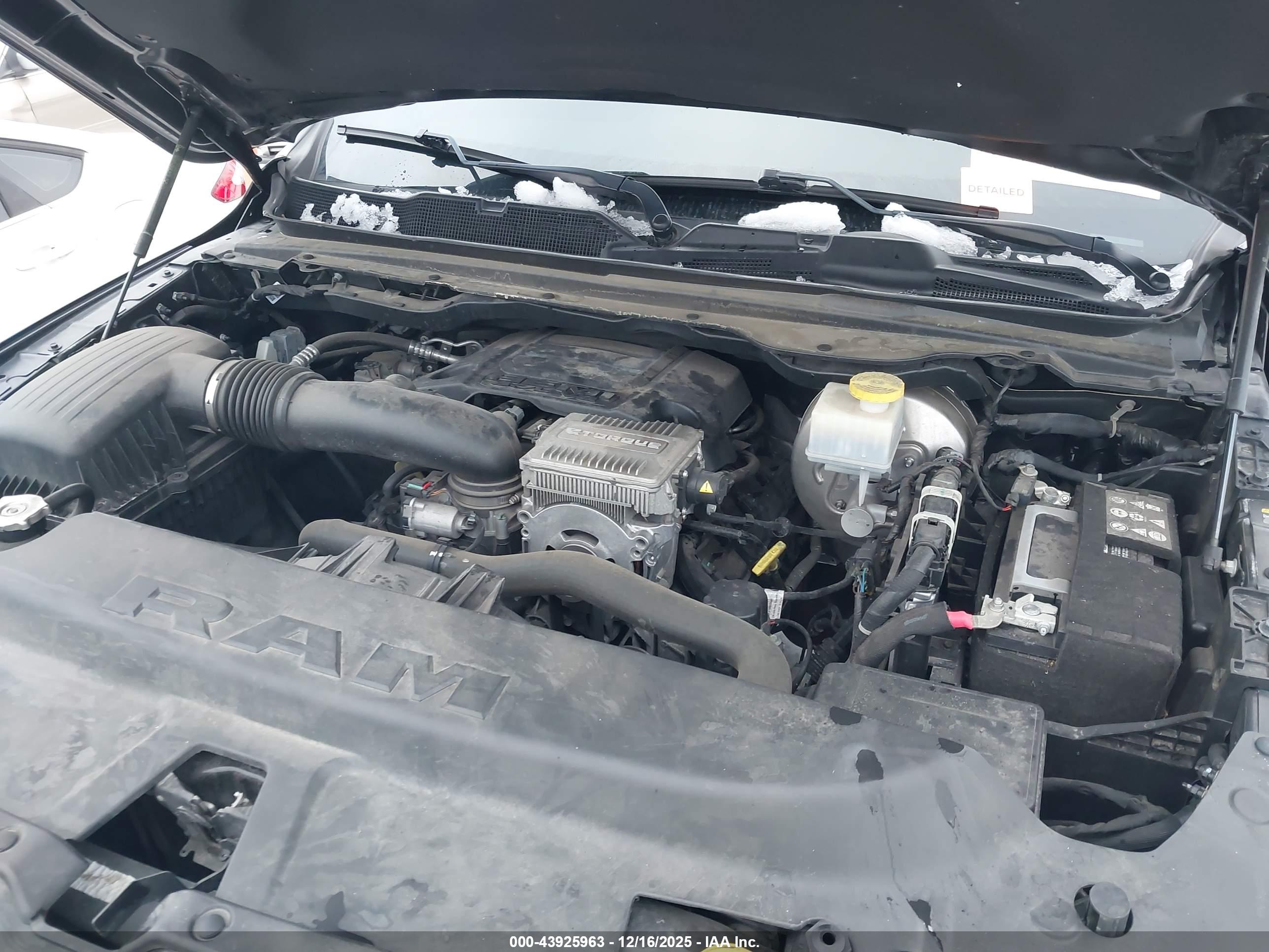 RAM 1500 image 10