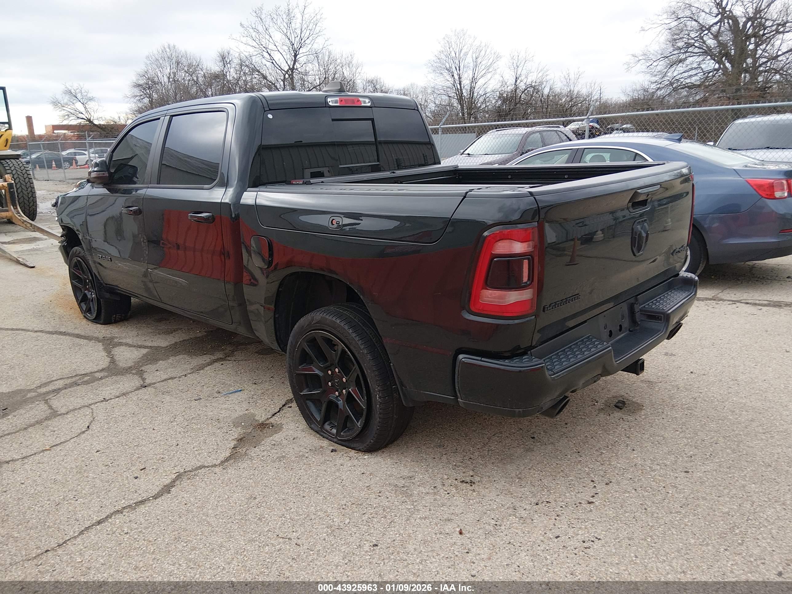 RAM 1500 image 3