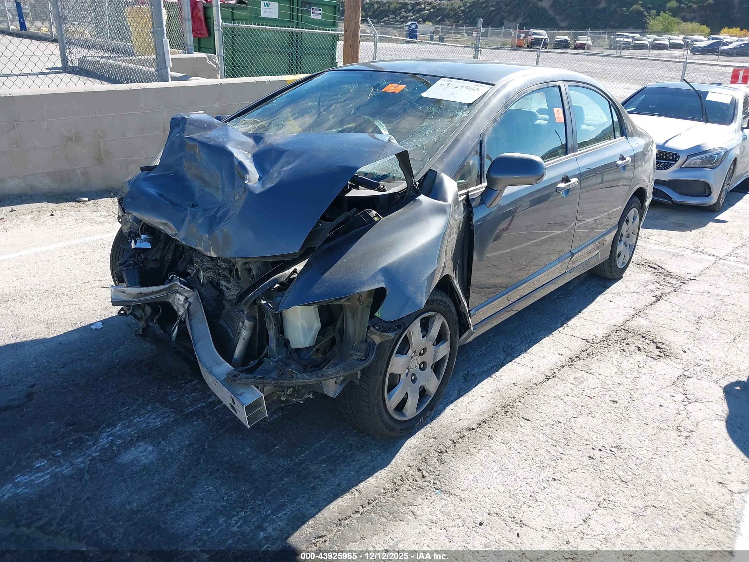 HONDA CIVIC image 2