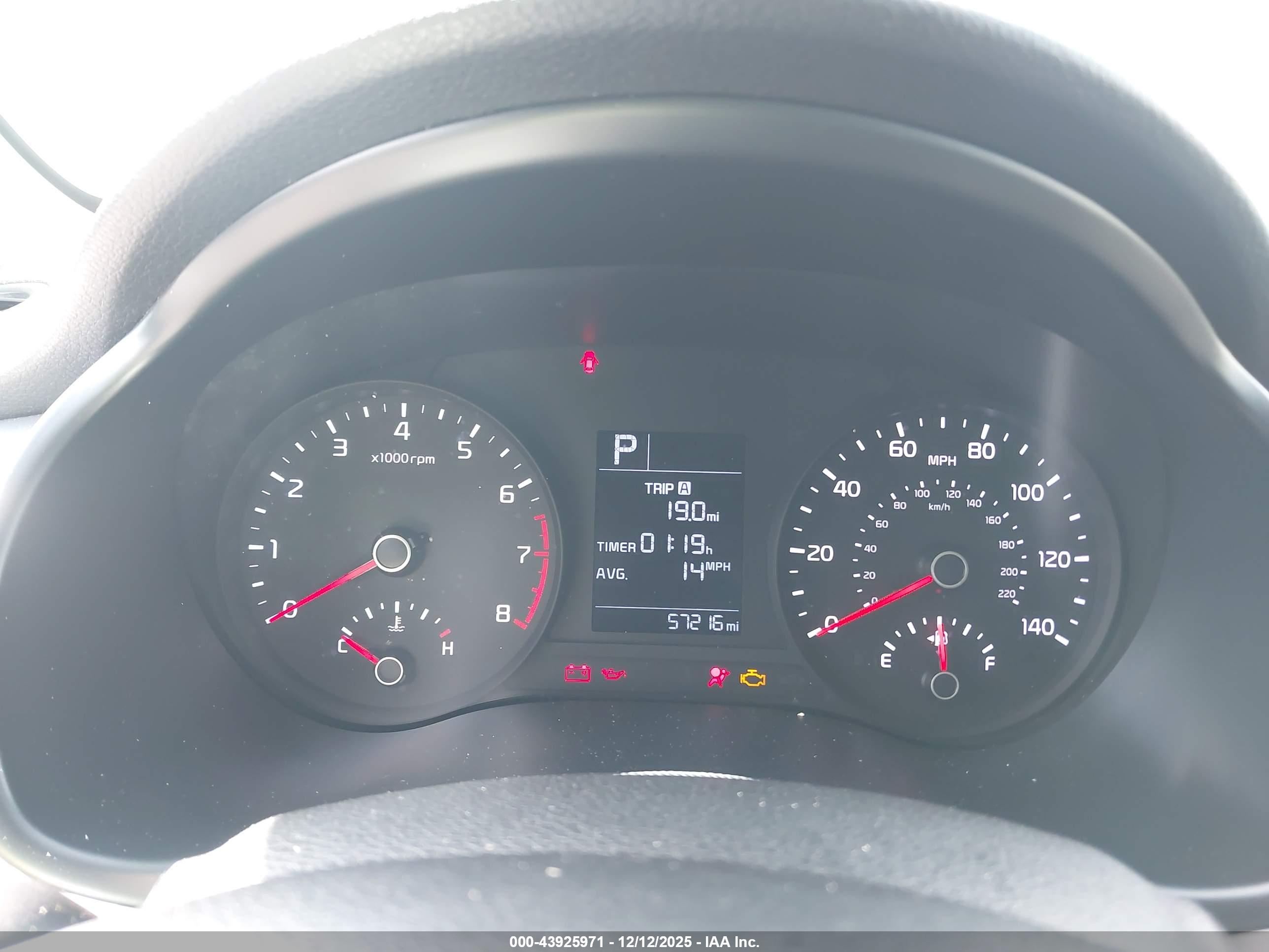 KIA RIO image 7