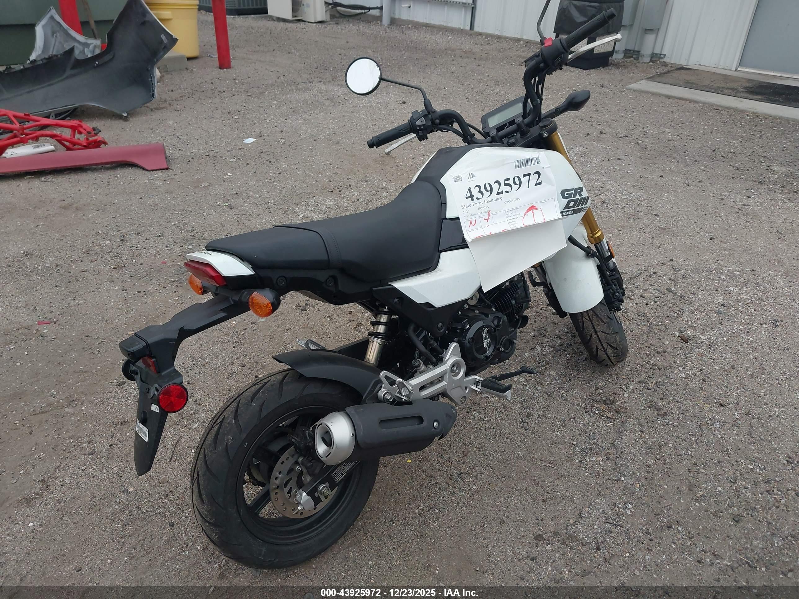 HONDA GROM image 4