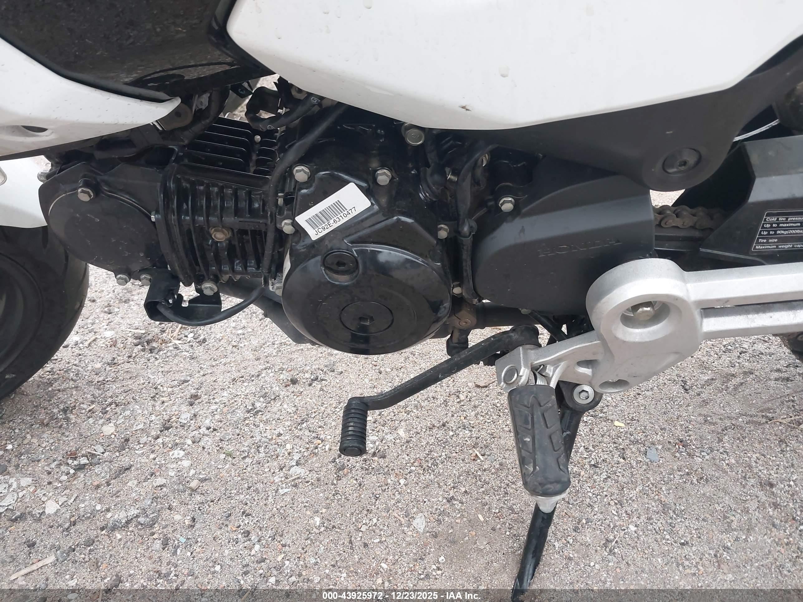 HONDA GROM image 9