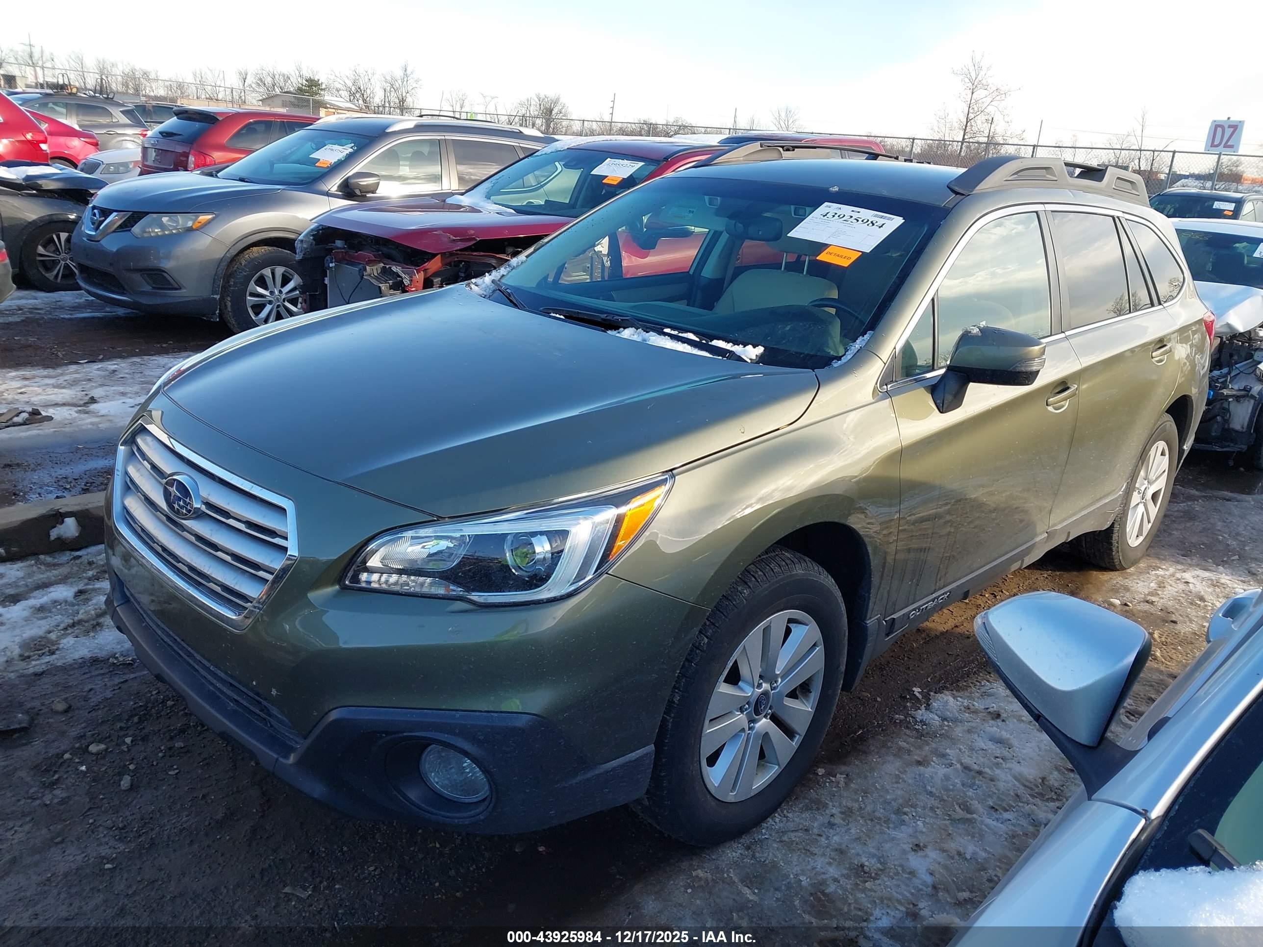 SUBARU OUTBACK image 2