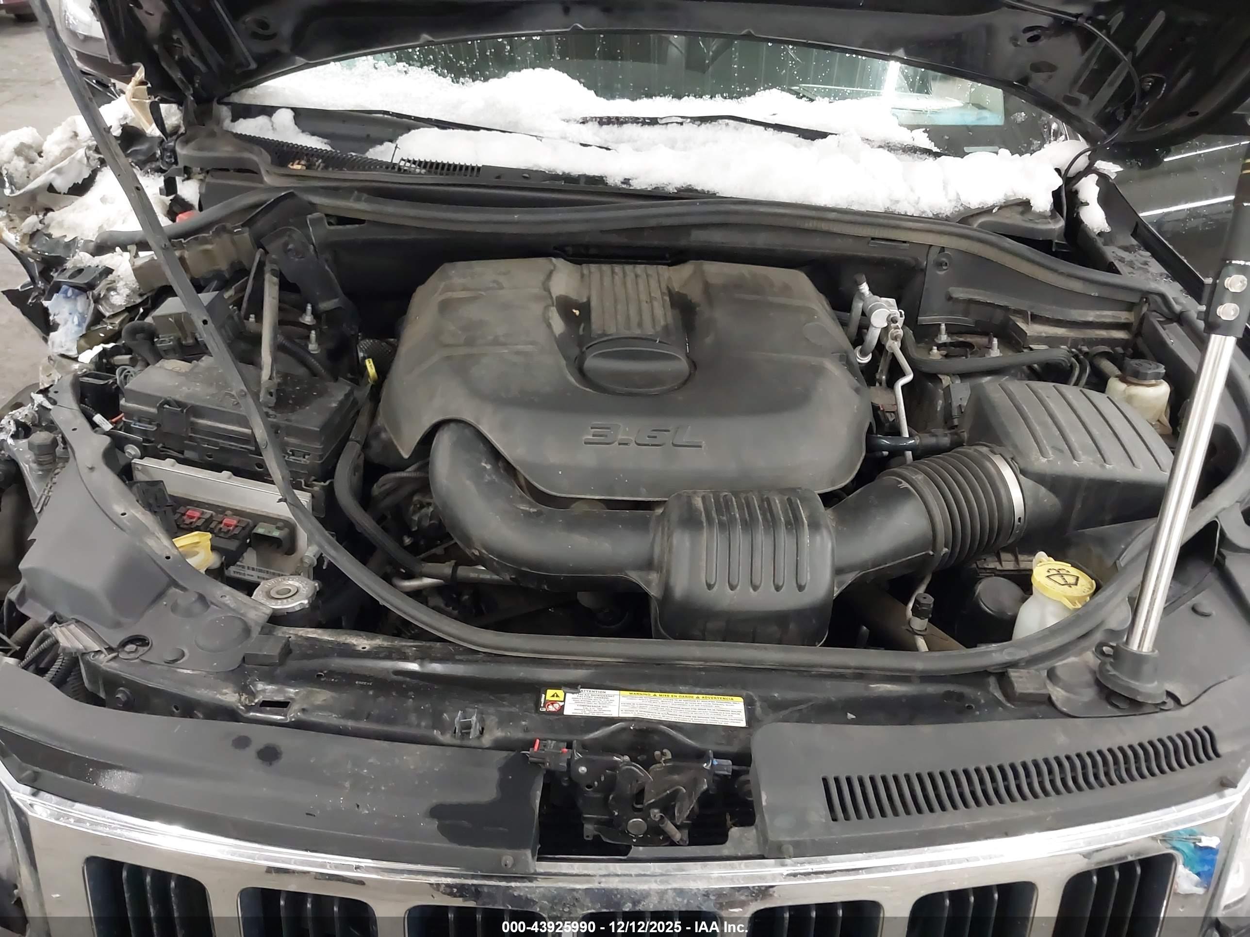 JEEP GRAND image 10