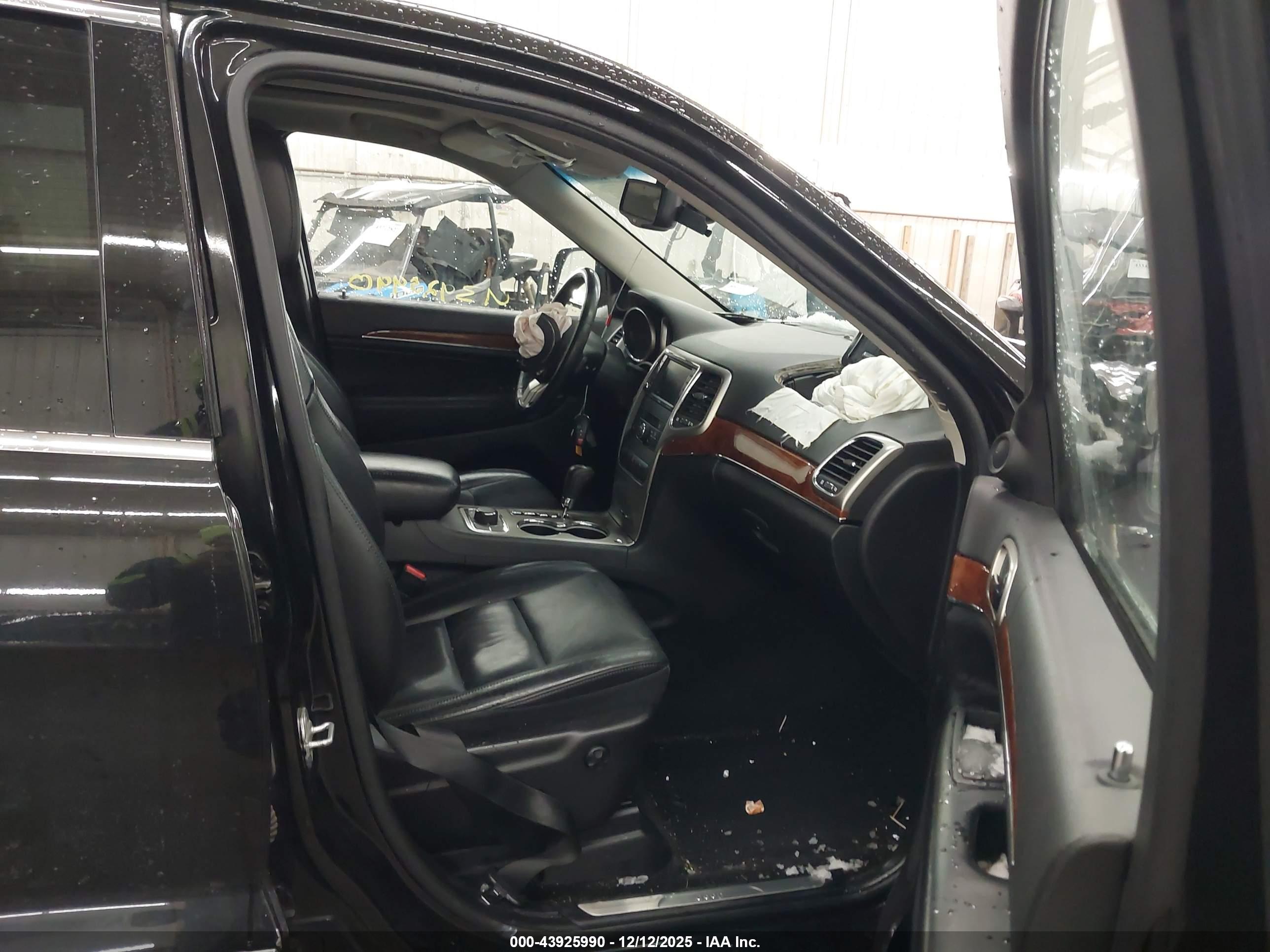 JEEP GRAND image 5